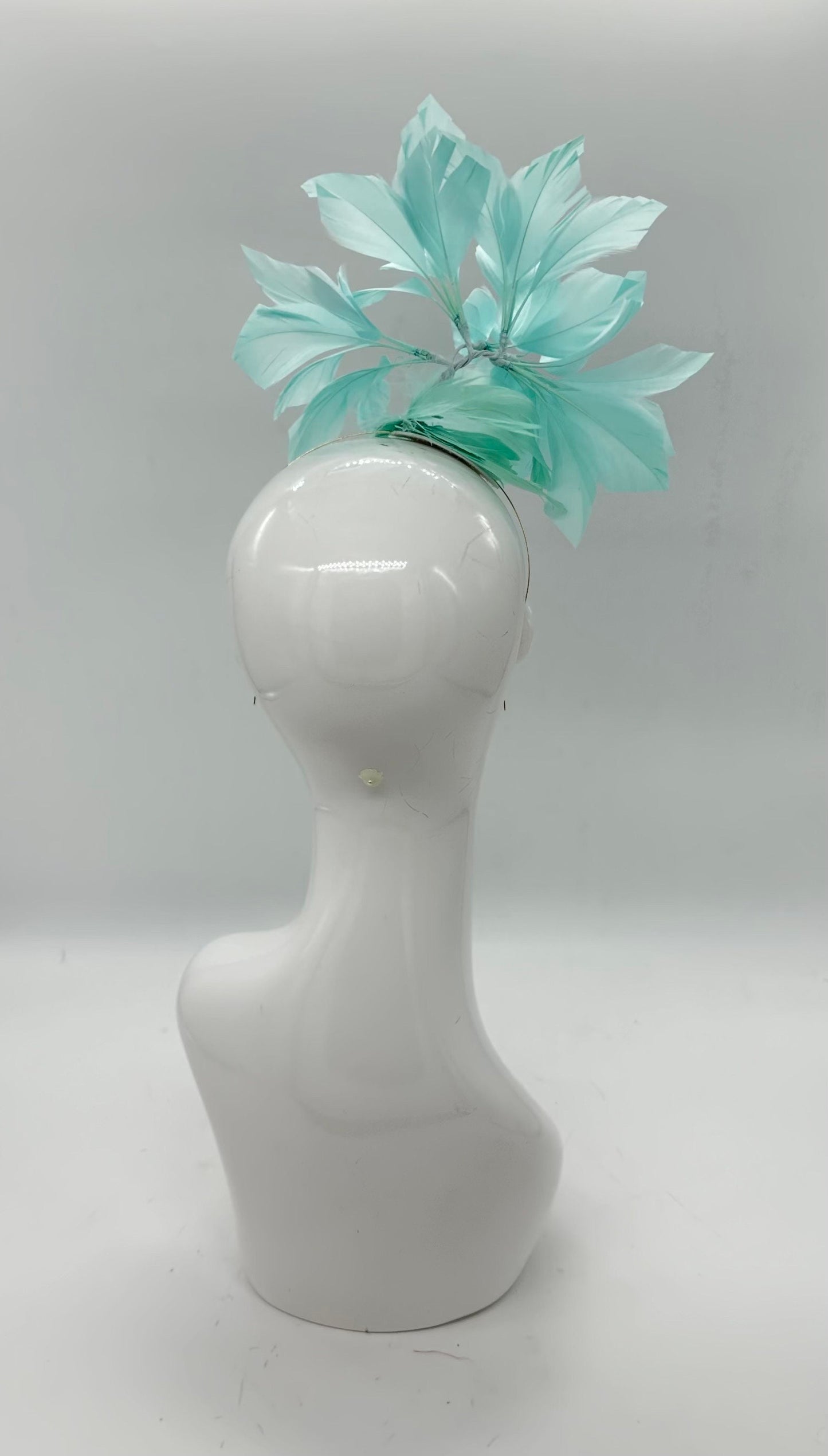 Turquoise blue feather Derby Fascinator, Kentucky Derby Hat Alternative, Kentucky derby hat (SILVER LINE, multiple color options available)