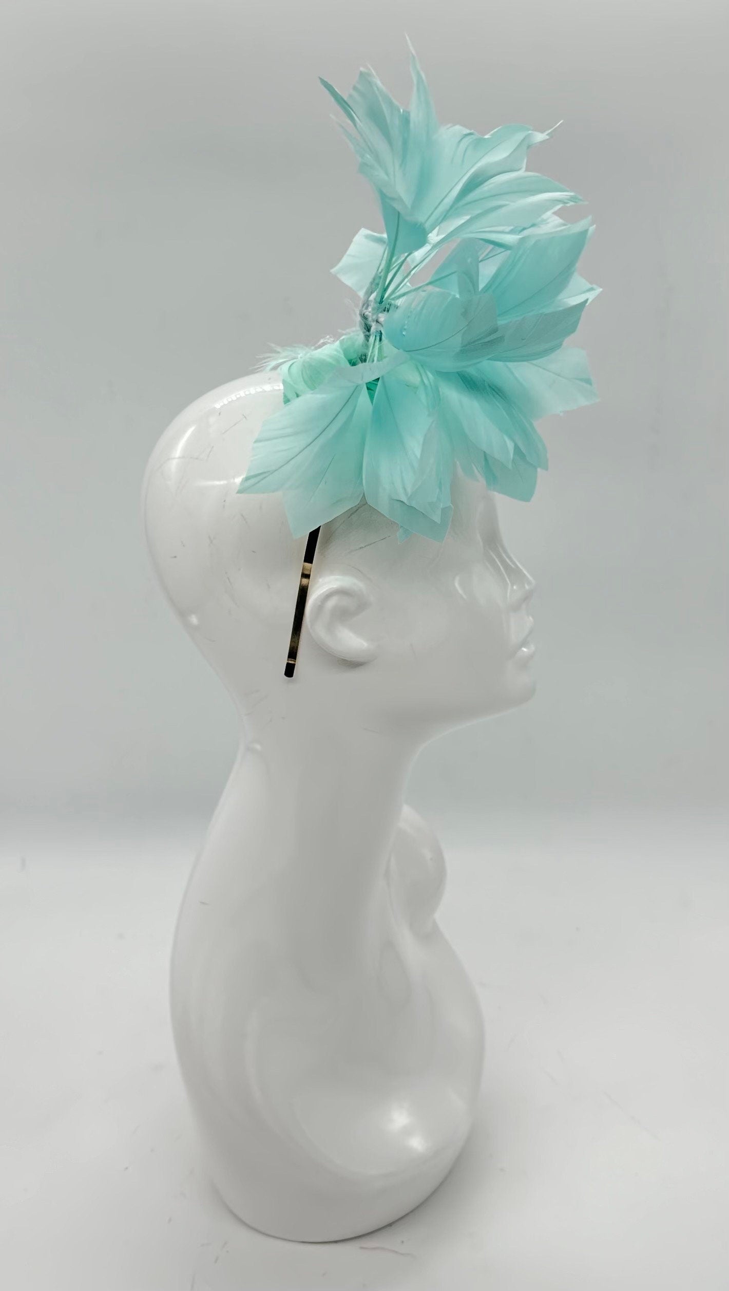 Turquoise blue feather Derby Fascinator, Kentucky Derby Hat Alternative, Kentucky derby hat (SILVER LINE, multiple color options available)