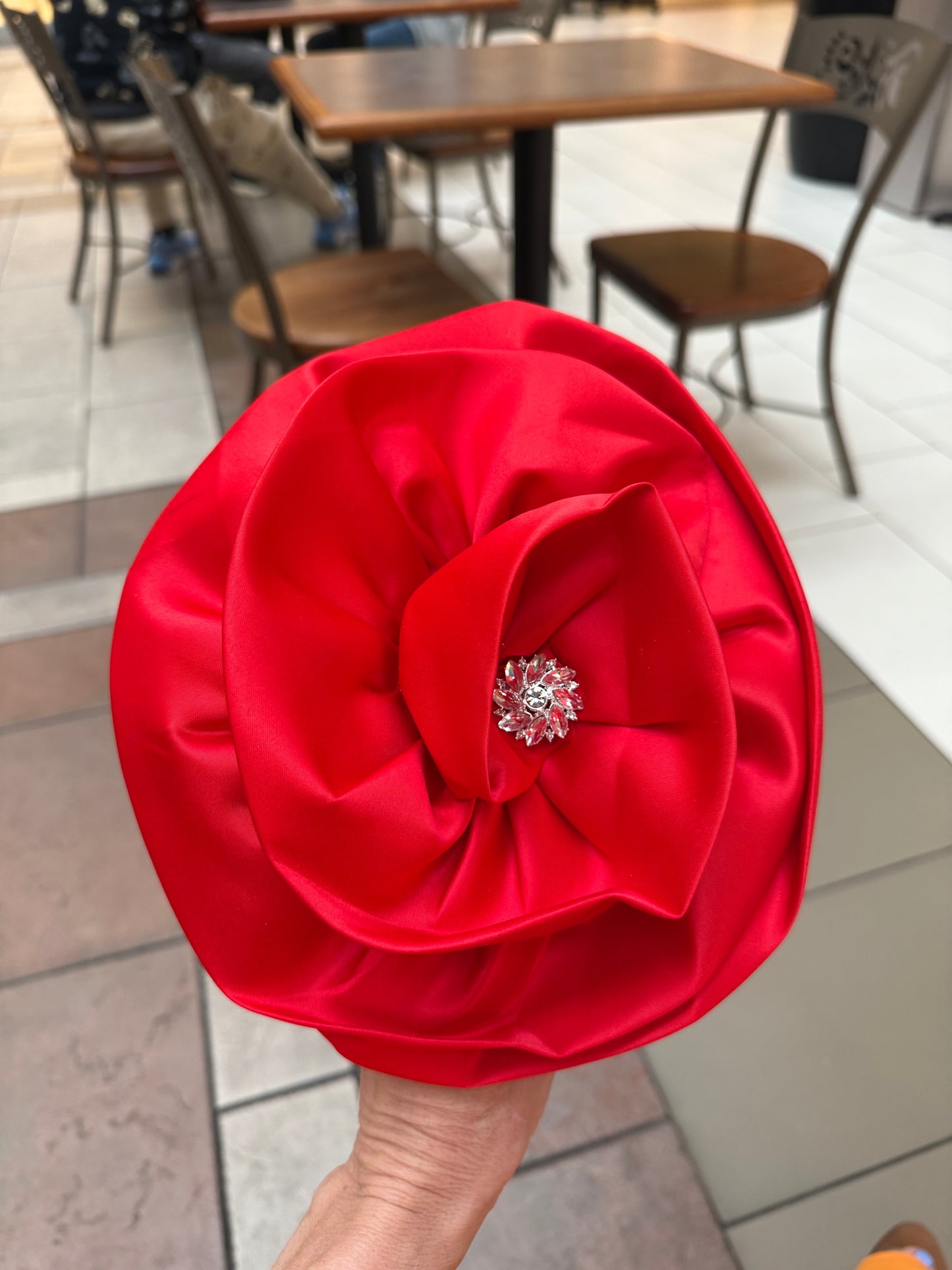 Simple silk red flower Derby Fascinator, Kentucky Derby Hat Alternative, Kentucky derby hat (SILVER LINE)