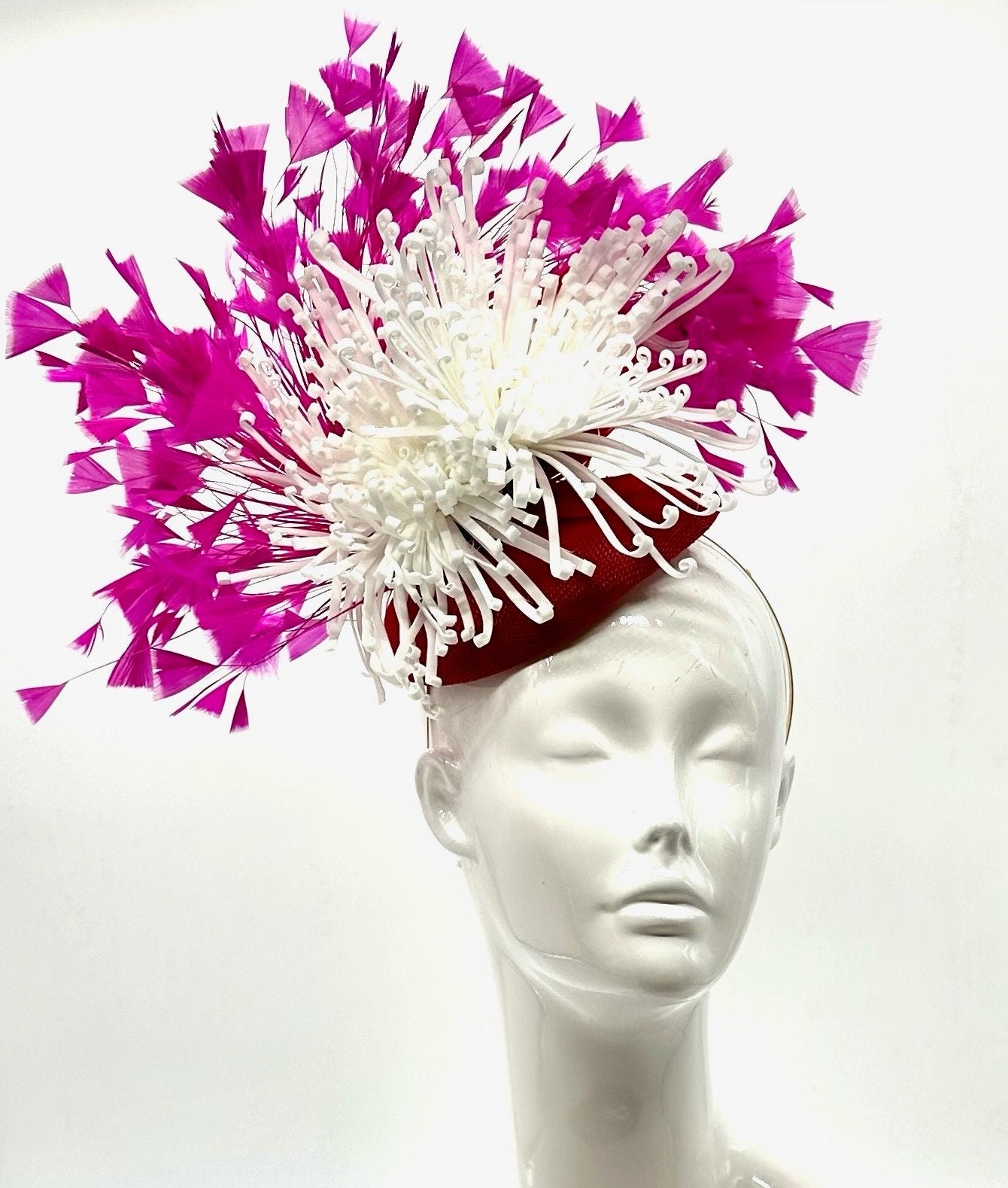 Pink, White and Red Derby Fascinator, Kentucky Derby Hat Alternative, Kentucky derby hat (GOLD LINE)