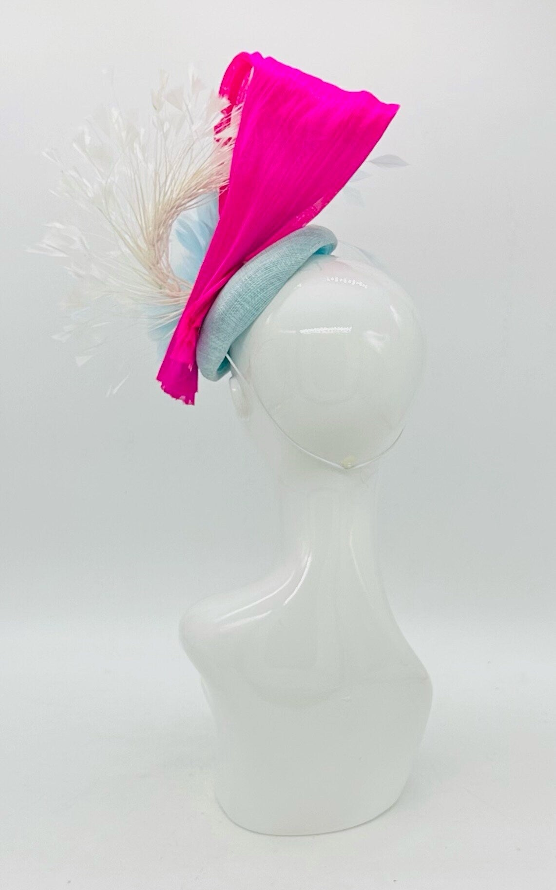 Baby blue and Hot Pink Derby Fascinator, Kentucky Derby Hat Alternative, Kentucky derby hat (GOLD LINE)