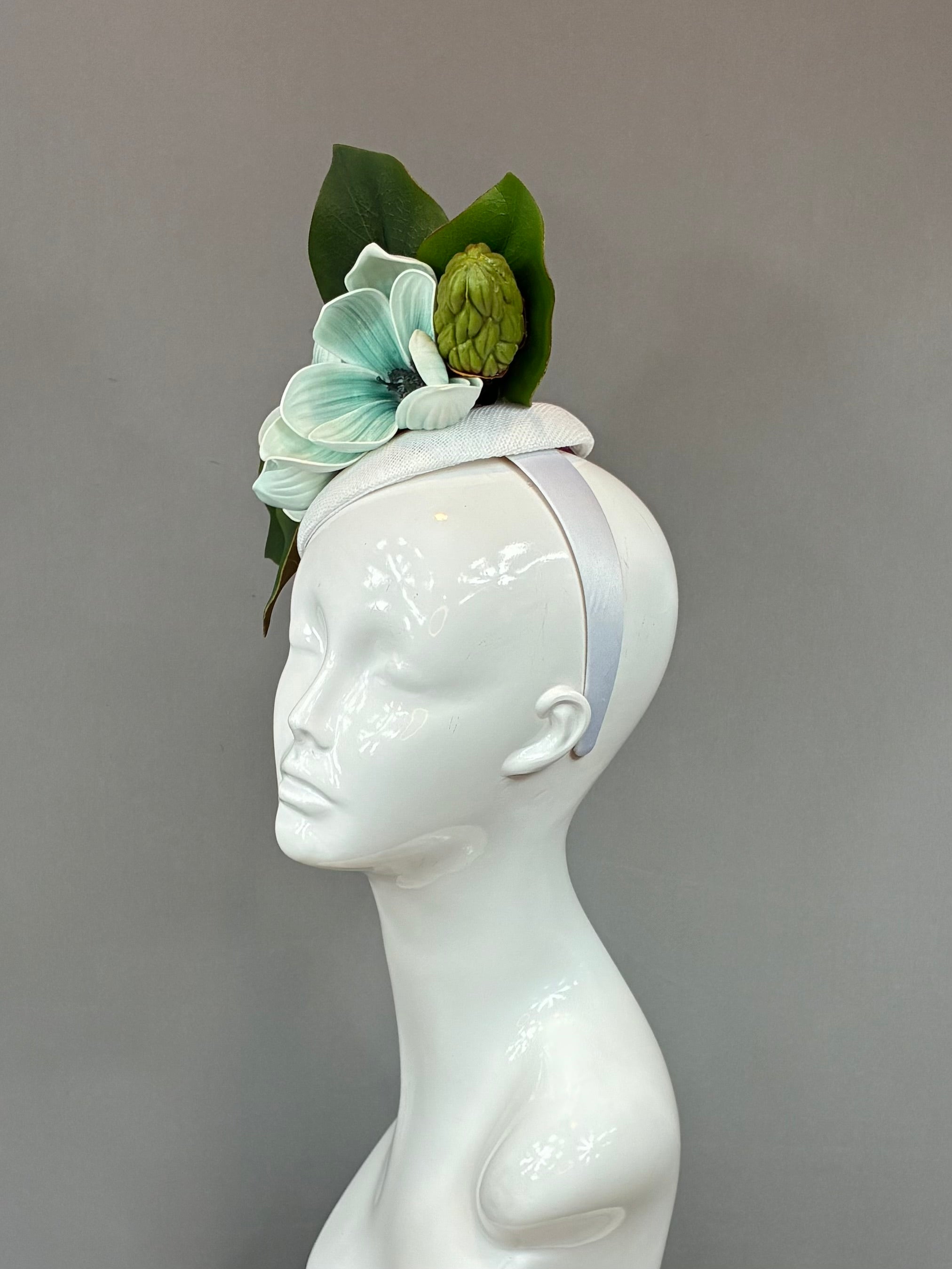 Kentucky Derby Fascinator Hat | Blue flowers and white leaves Headband Hat | Derbyologie