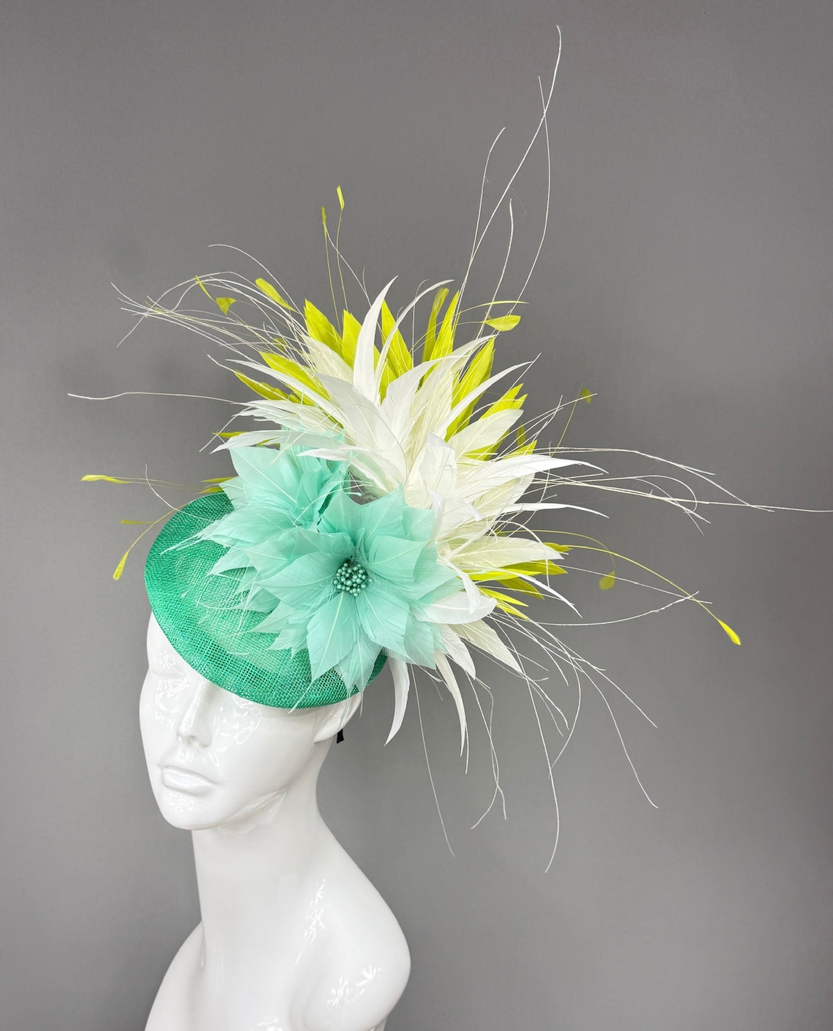 Kentucky Derby Fascinator Hat | Mint green poinsettias, with white and lime green feathers Headpiece | Derbyologie