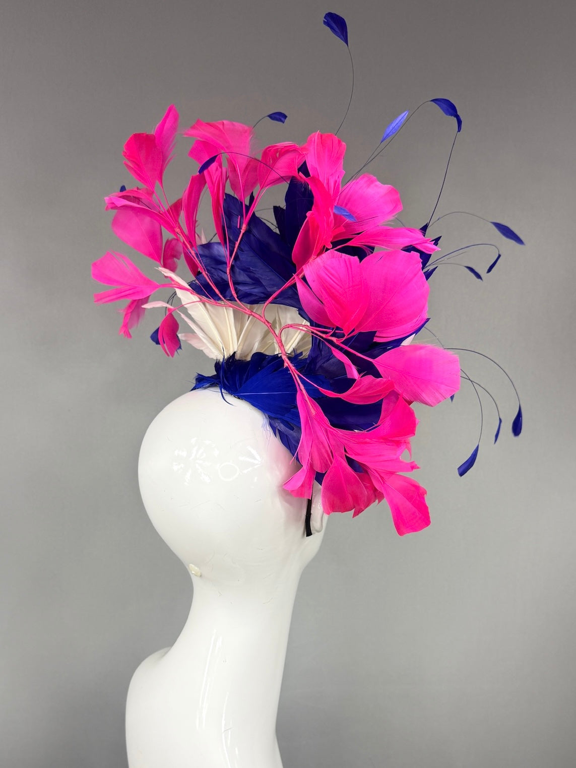 Kentucky Derby Fascinator Hat |  White, navy, and pink feathered  Headpiece | Derbyologie