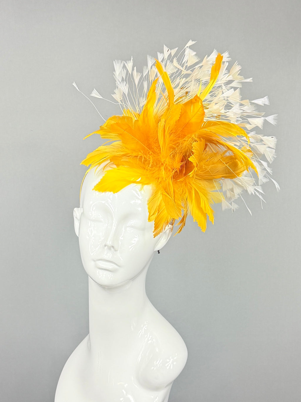 Kentucky Derby Fascinator Hat | White and yellow feathered Headband Hat | Derbyologie