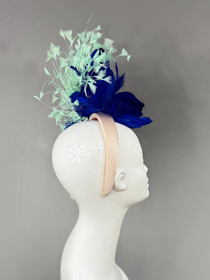Kentucky Derby Fascinator Hat | Navy and mint green feathered Headpiece | Derbyologie