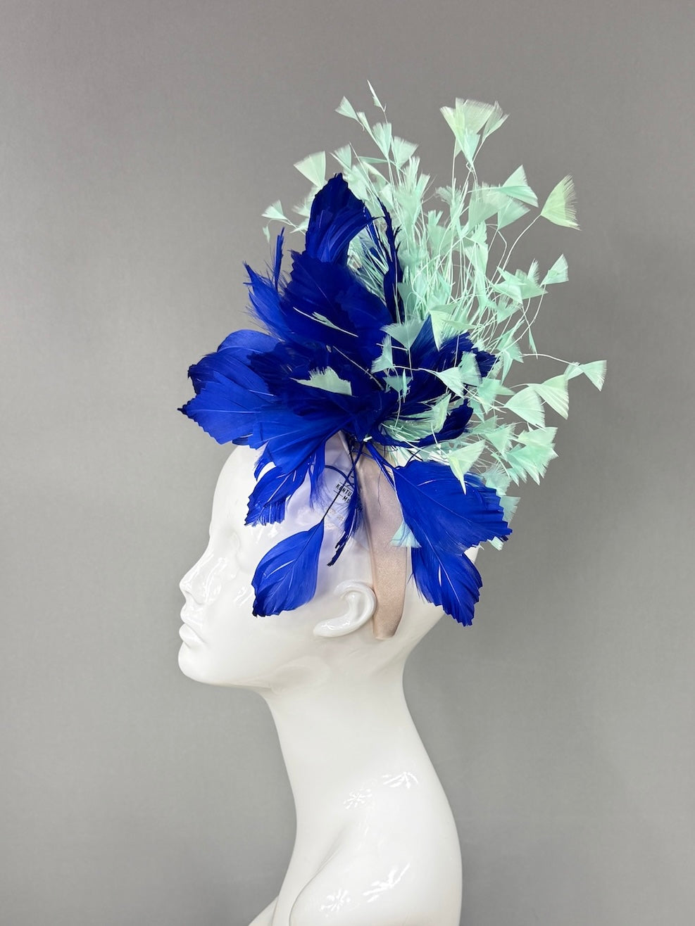 Kentucky Derby Fascinator Hat | Navy and mint green feathered Headpiece | Derbyologie