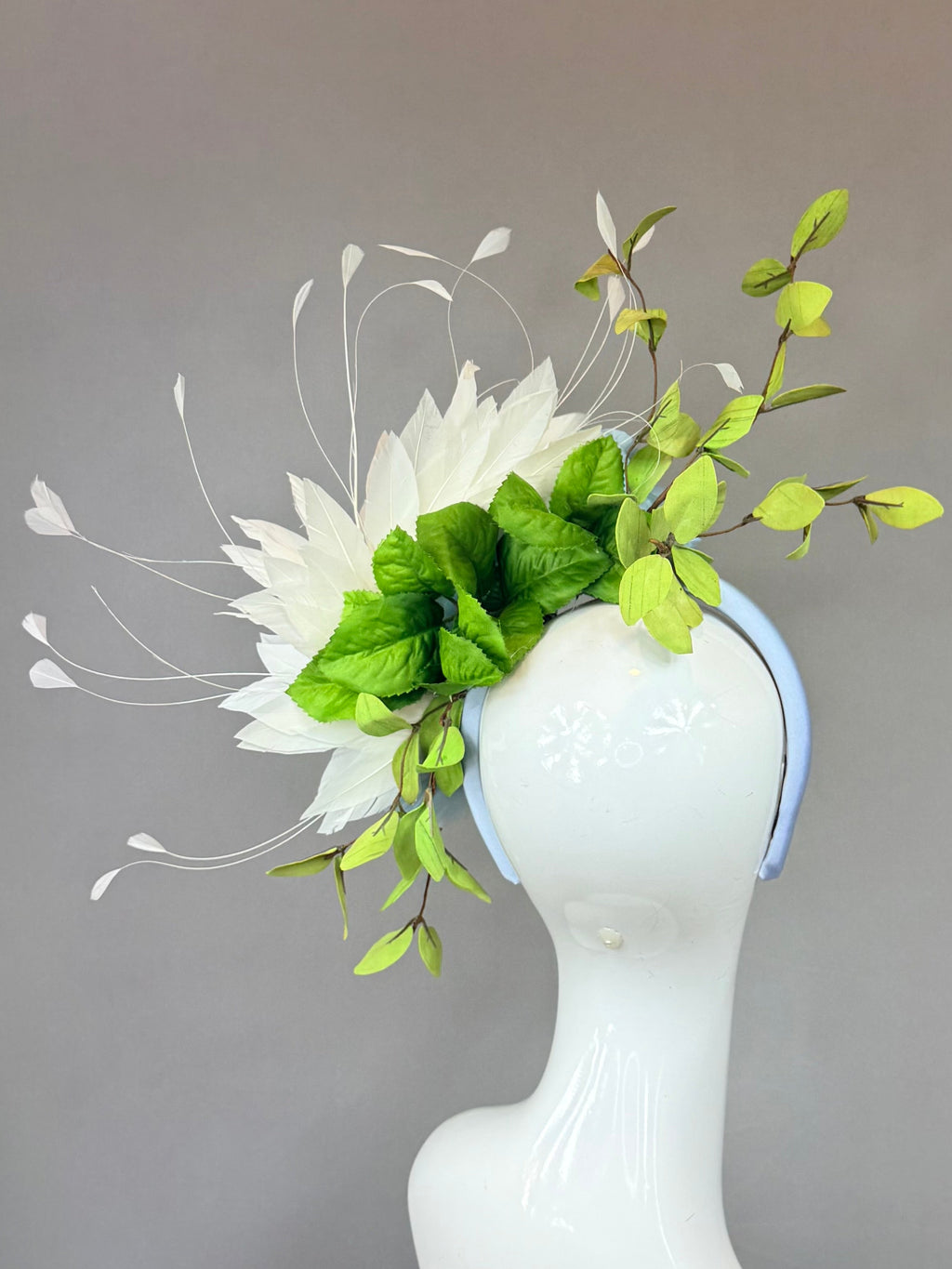 Kentucky Derby Fascinator Hat | Blue, Green & White Flower Headpiece | Derbyologie