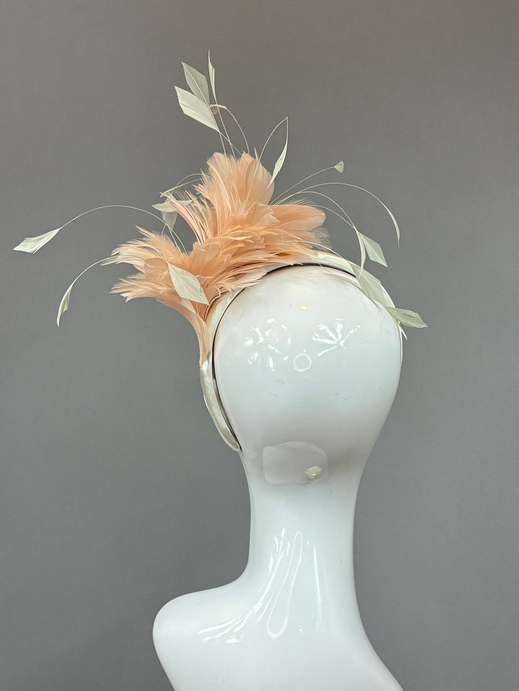 Kentucky Derby Fascinator Hat | Beige/peach feathered Headband Hat | Derbyologie