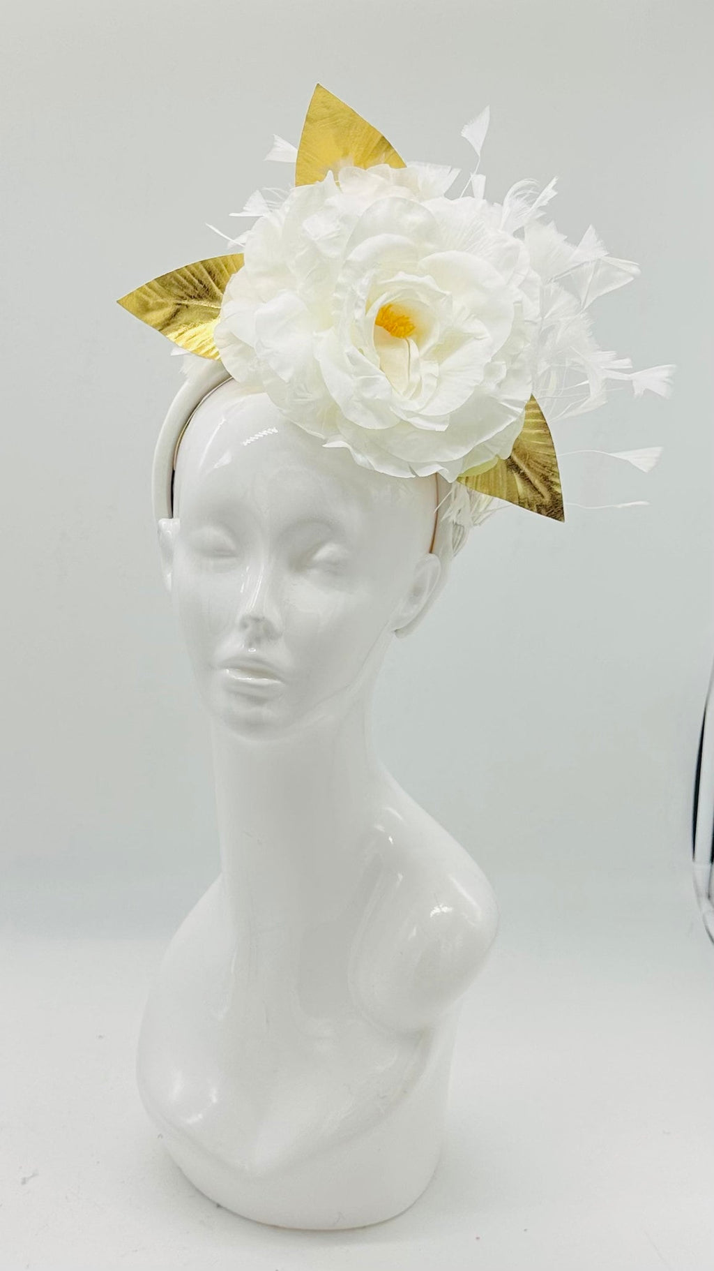 Kentucky Derby Floral Feather Fascinator, Derby Hat Alternative (GOLD LINE)
