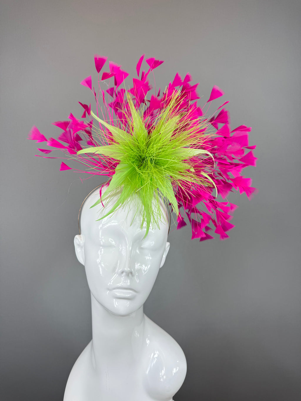 Kentucky Derby Fascinator Hat | Pink & Green Feather Headpiece | Derbyologie
