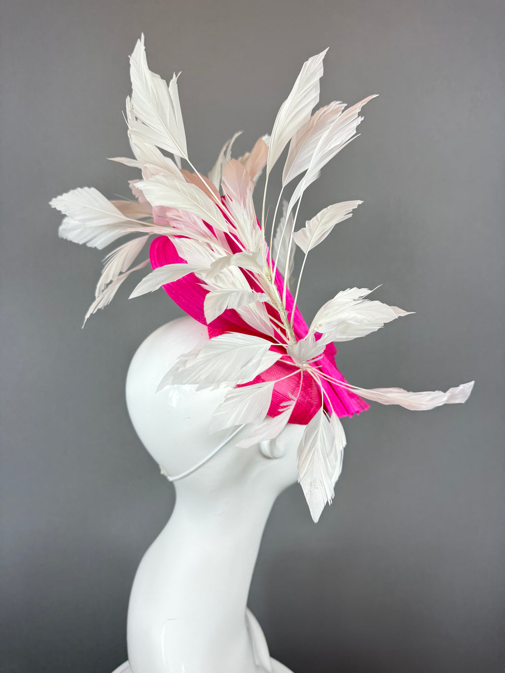 Kentucky Derby Fascinator Hat | Pink and White Fascinator | Derbyologie