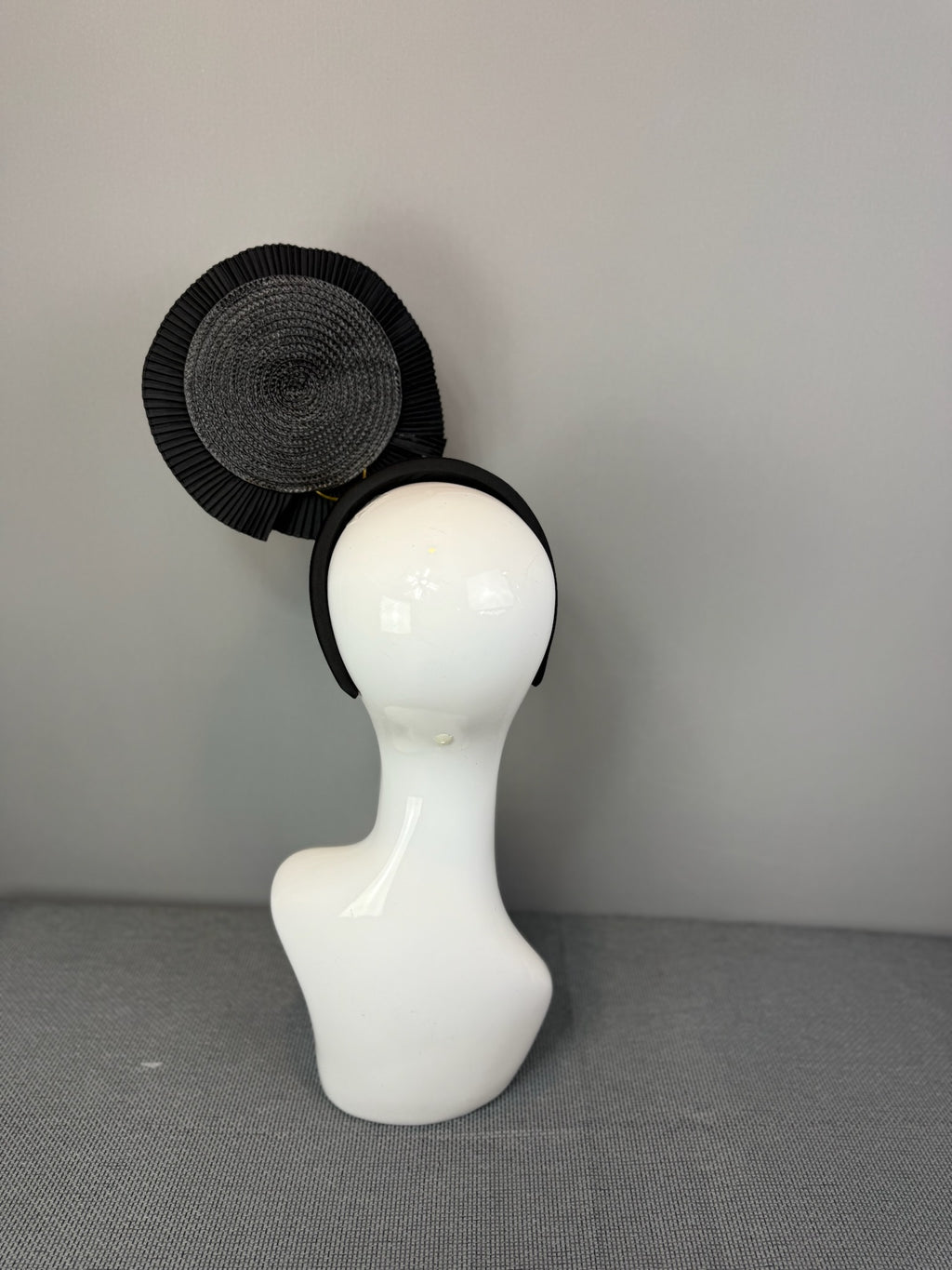 Black Kentucky Derby fascinator, Derby Hat Alternative (GOLD LINE)