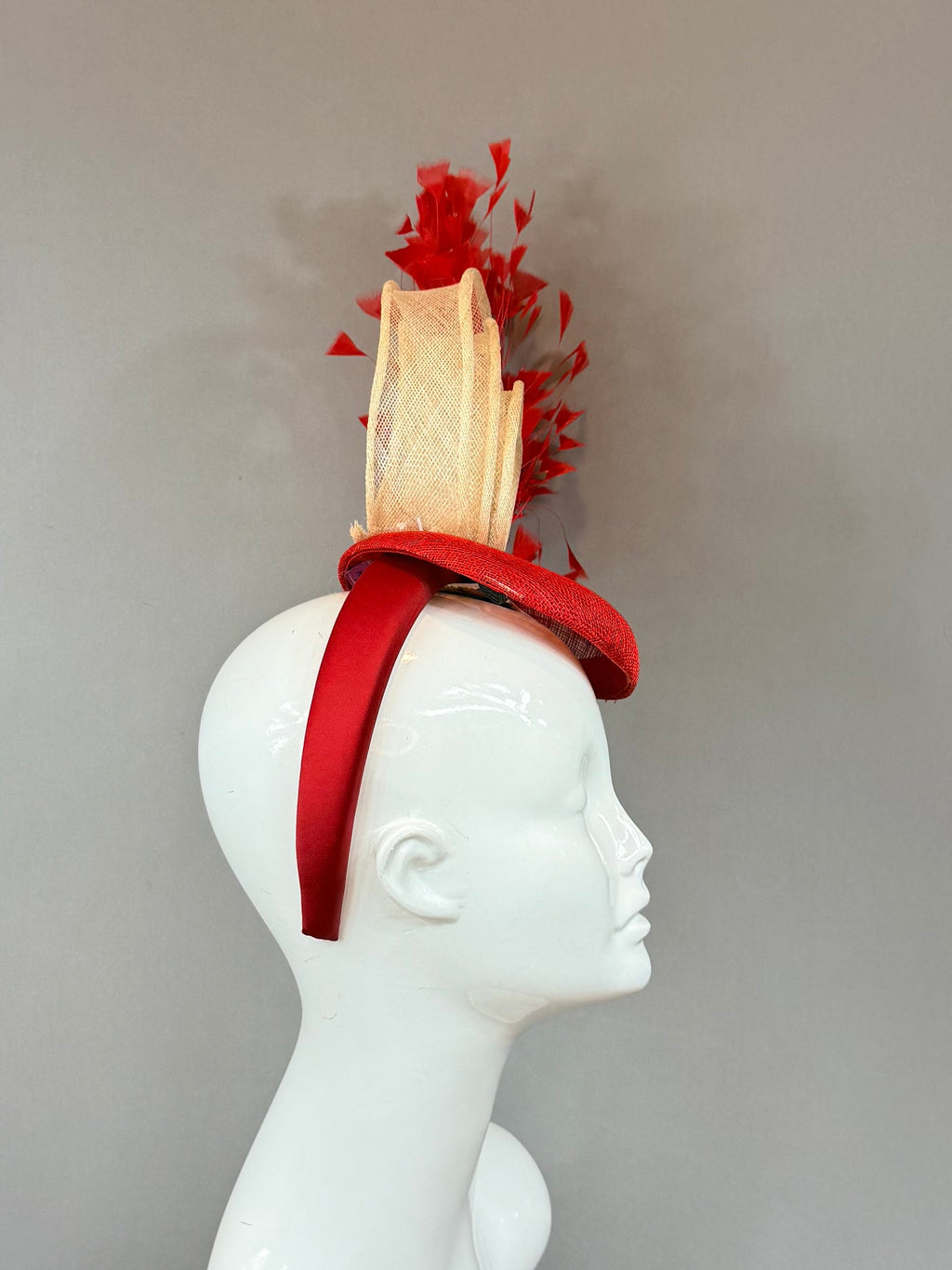 Kentucky Derby Fascinator | Red and Beige Feather Hat | Derbyologie
