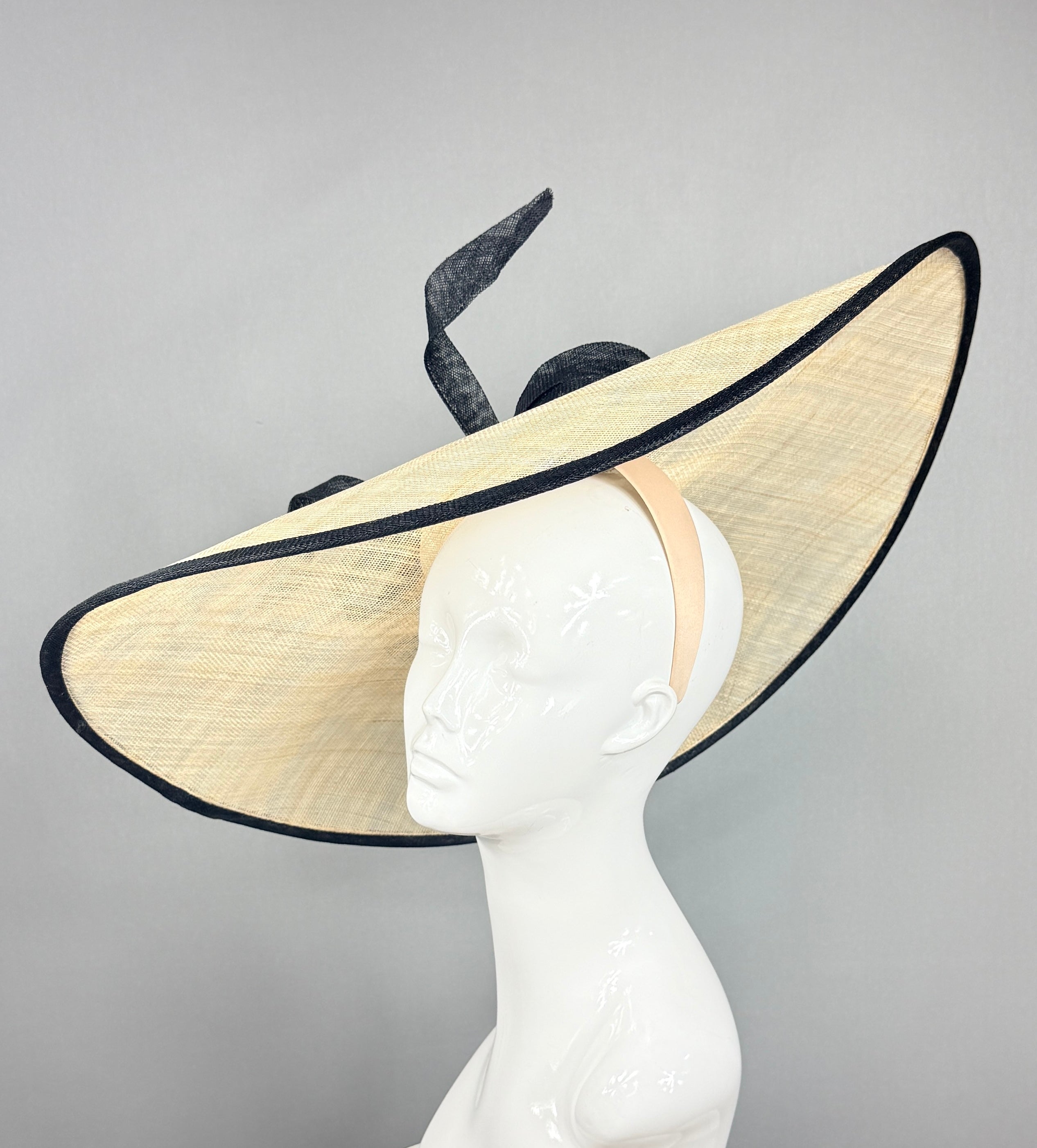 Kentucky Derby Fascinator Hat | Beige and Black Hatinator Headband Hat | Derbyologie