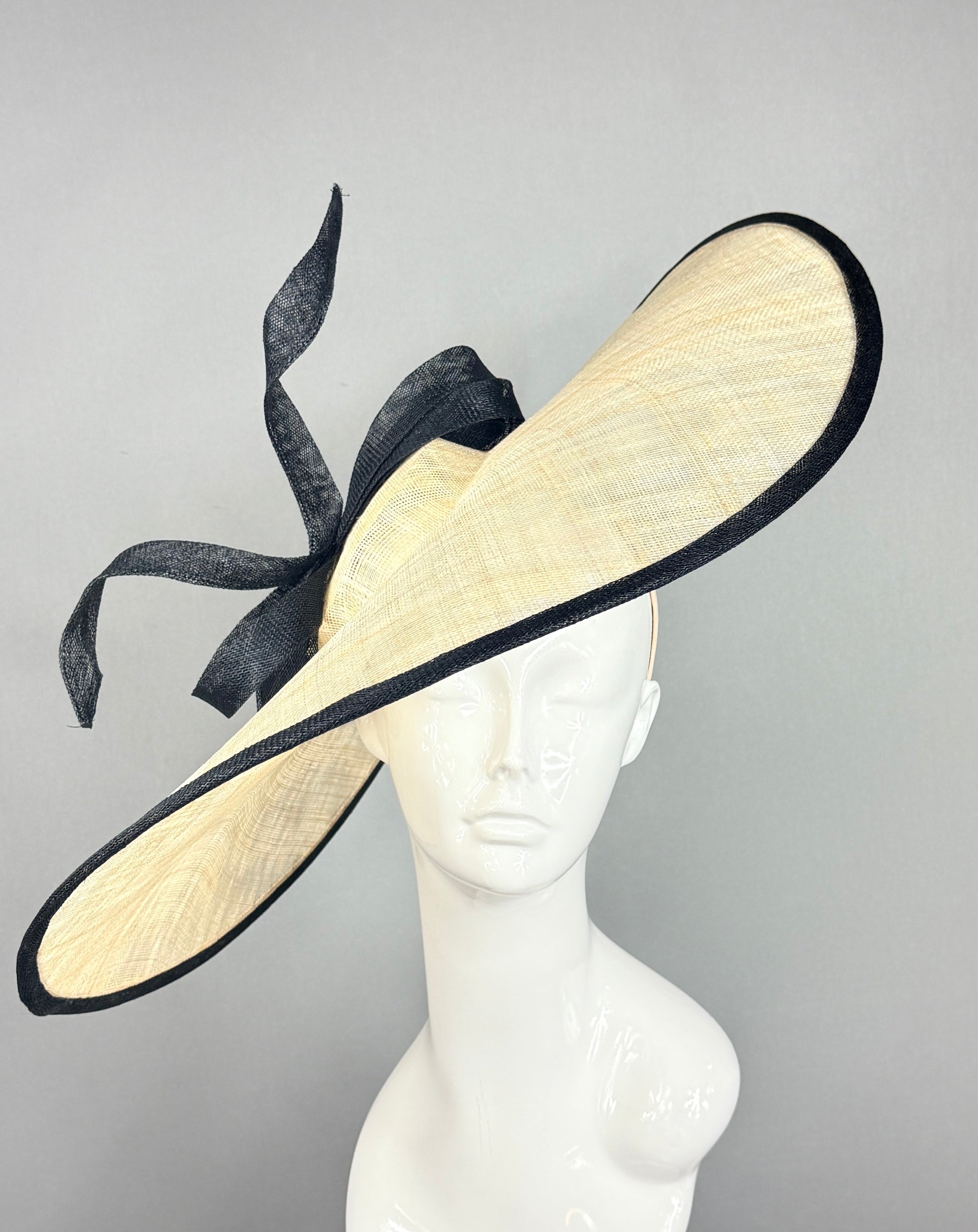 Kentucky Derby Fascinator Hat | Beige and Black Hatinator Headband Hat | Derbyologie