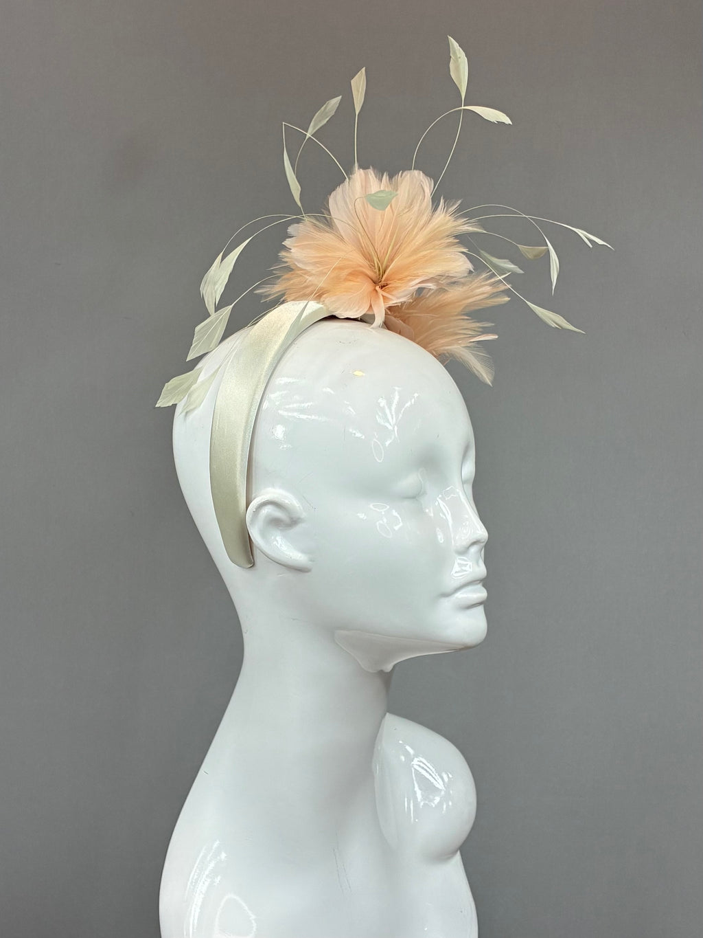 Kentucky Derby Fascinator Hat | Beige/peach feathered Headband Hat | Derbyologie