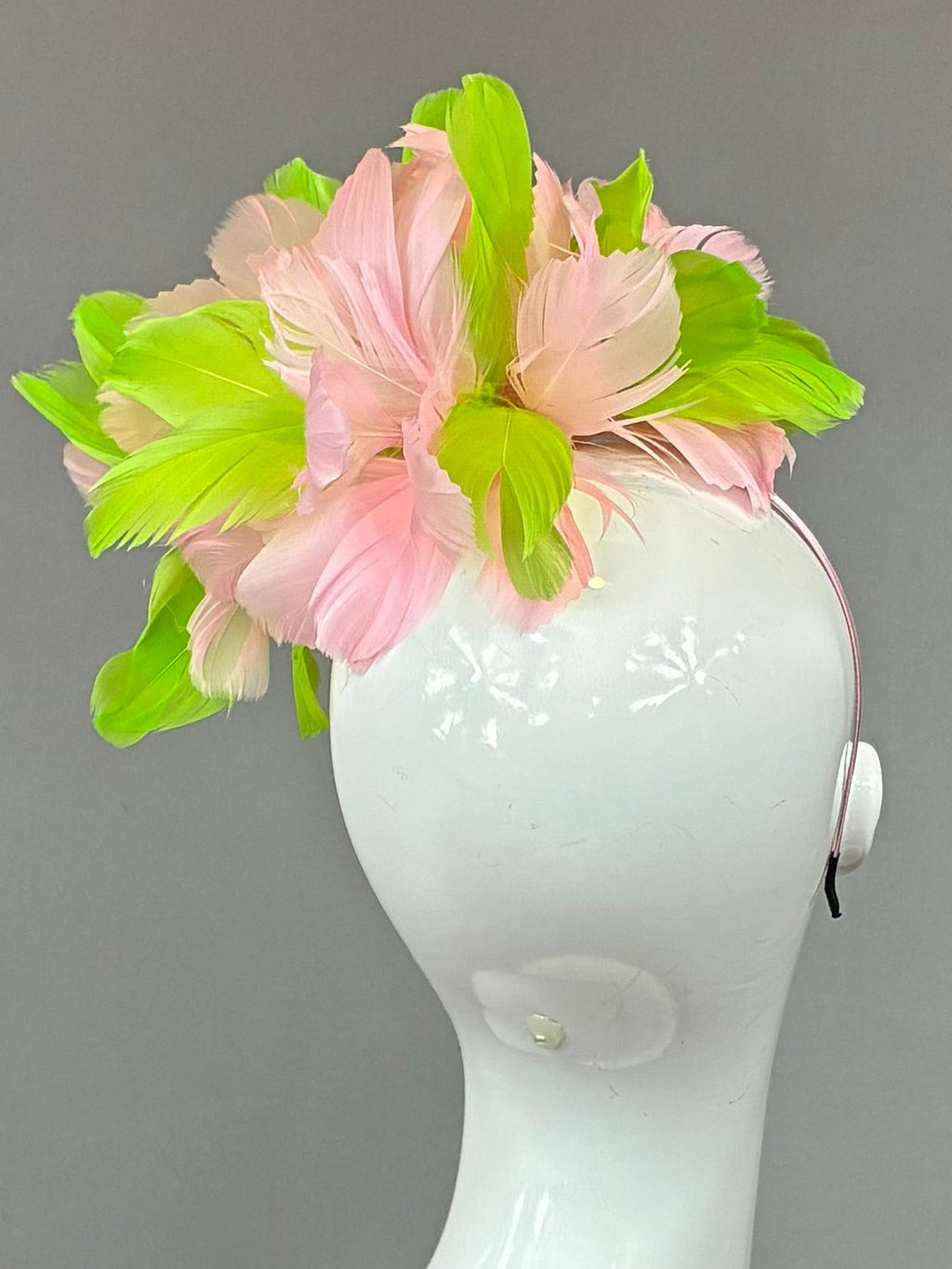 Kentucky Derby Fascinator Hat | Pink & Green feather Headpiece | Derbyologie