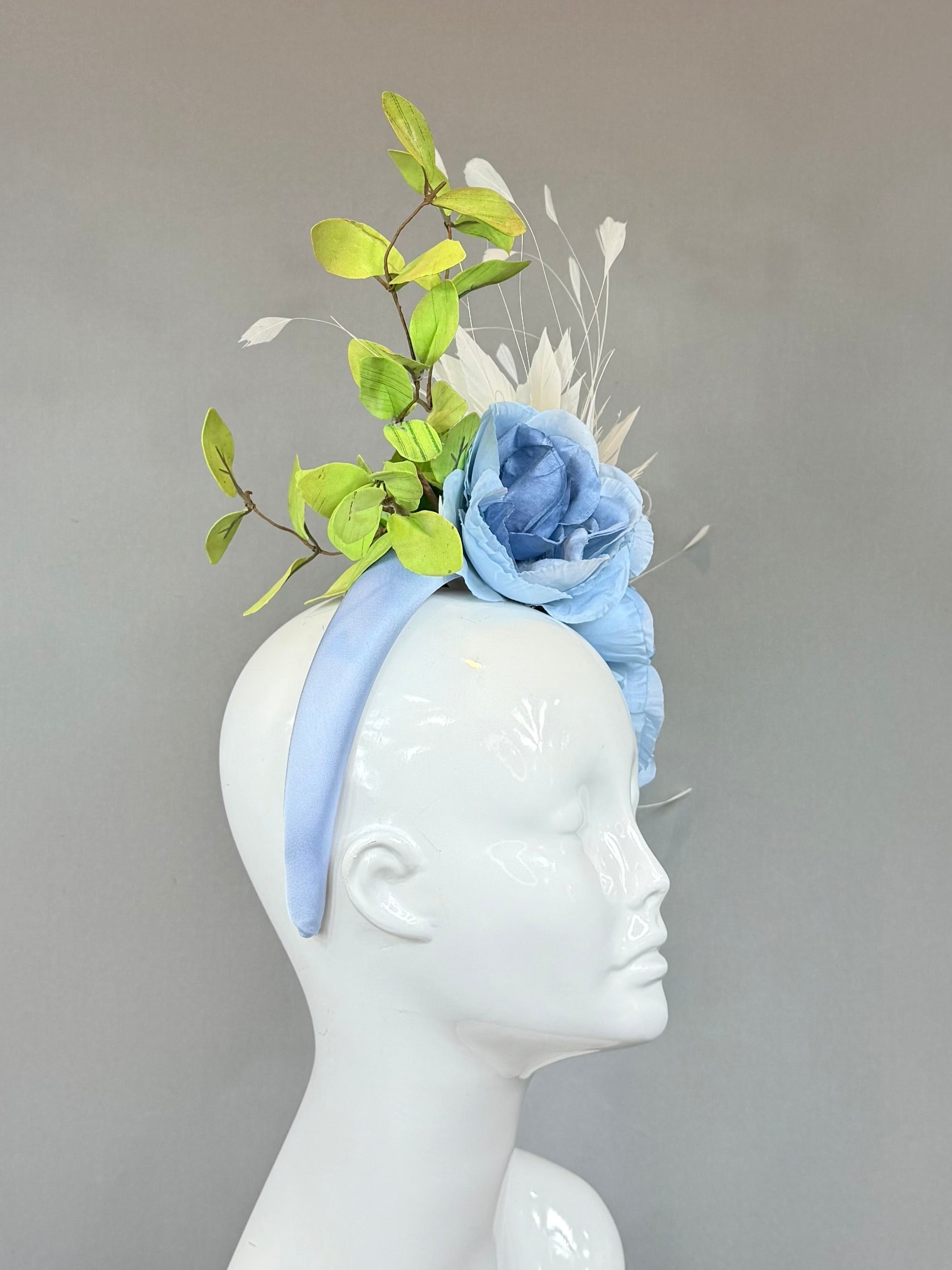 Kentucky Derby Fascinator Hat | Blue, Green & White Flower Headpiece | Derbyologie