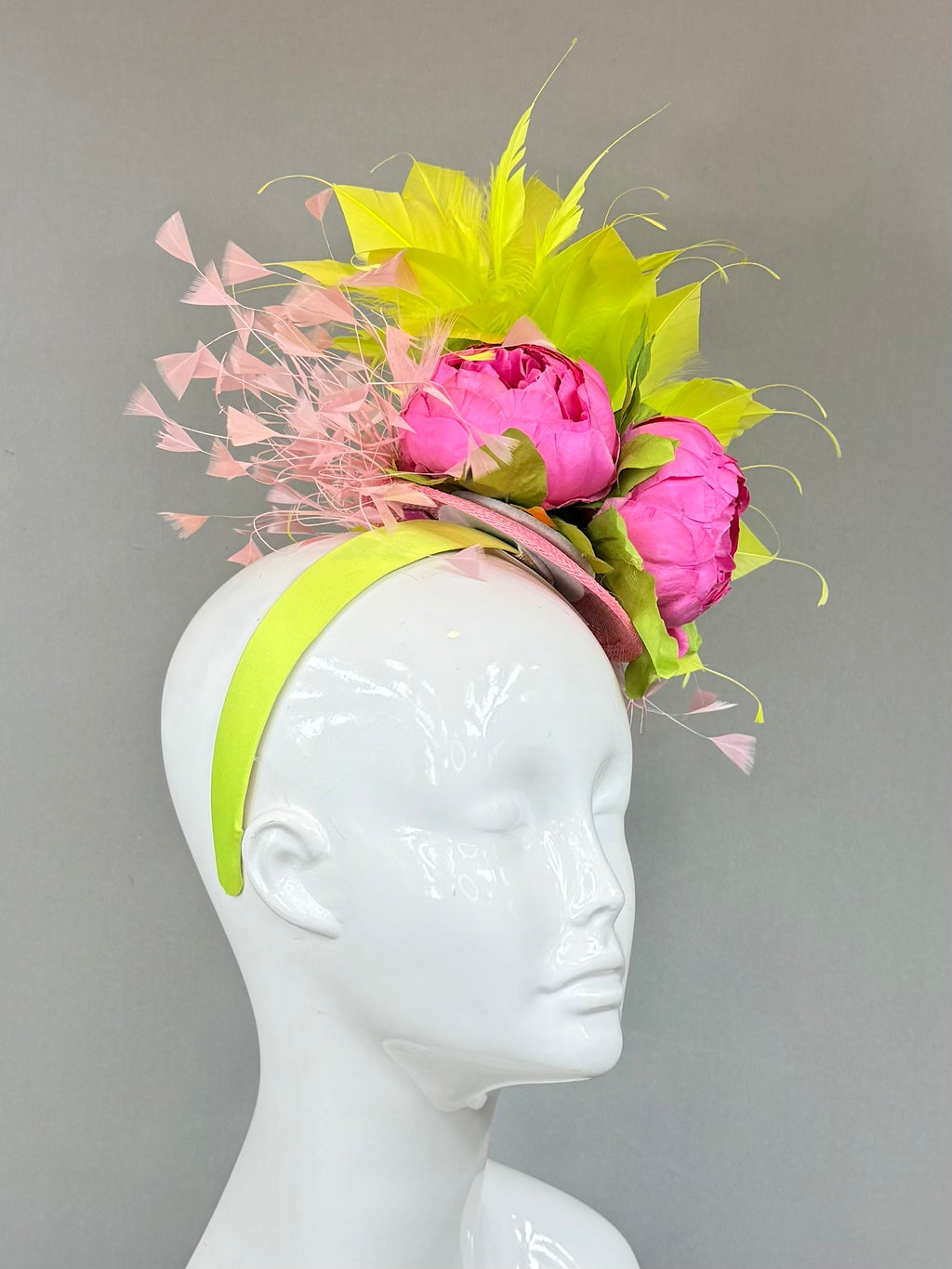 Kentucky Derby Fascinator Hat | Pink and green feathered Headband Hat | Derbyologie