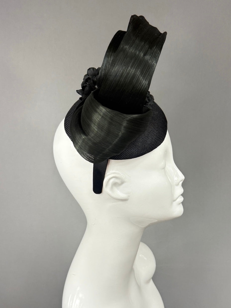 Kentucky Derby Fascinator Hat | Black Headpiece | Derbyologie