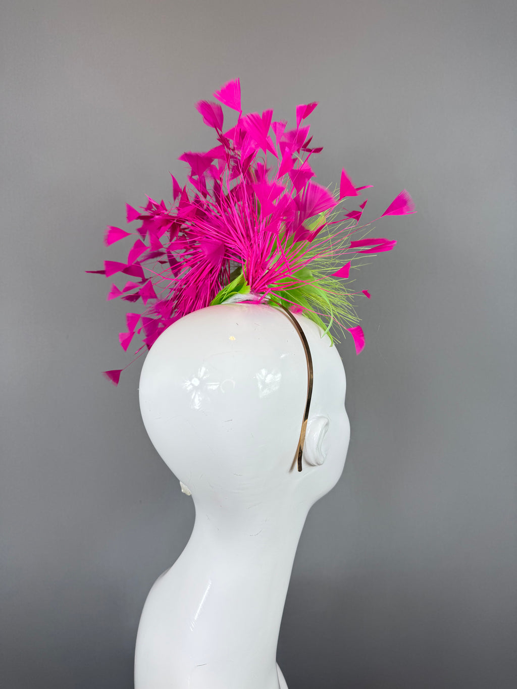 Kentucky Derby Fascinator Hat | Pink & Green Feather Headpiece | Derbyologie