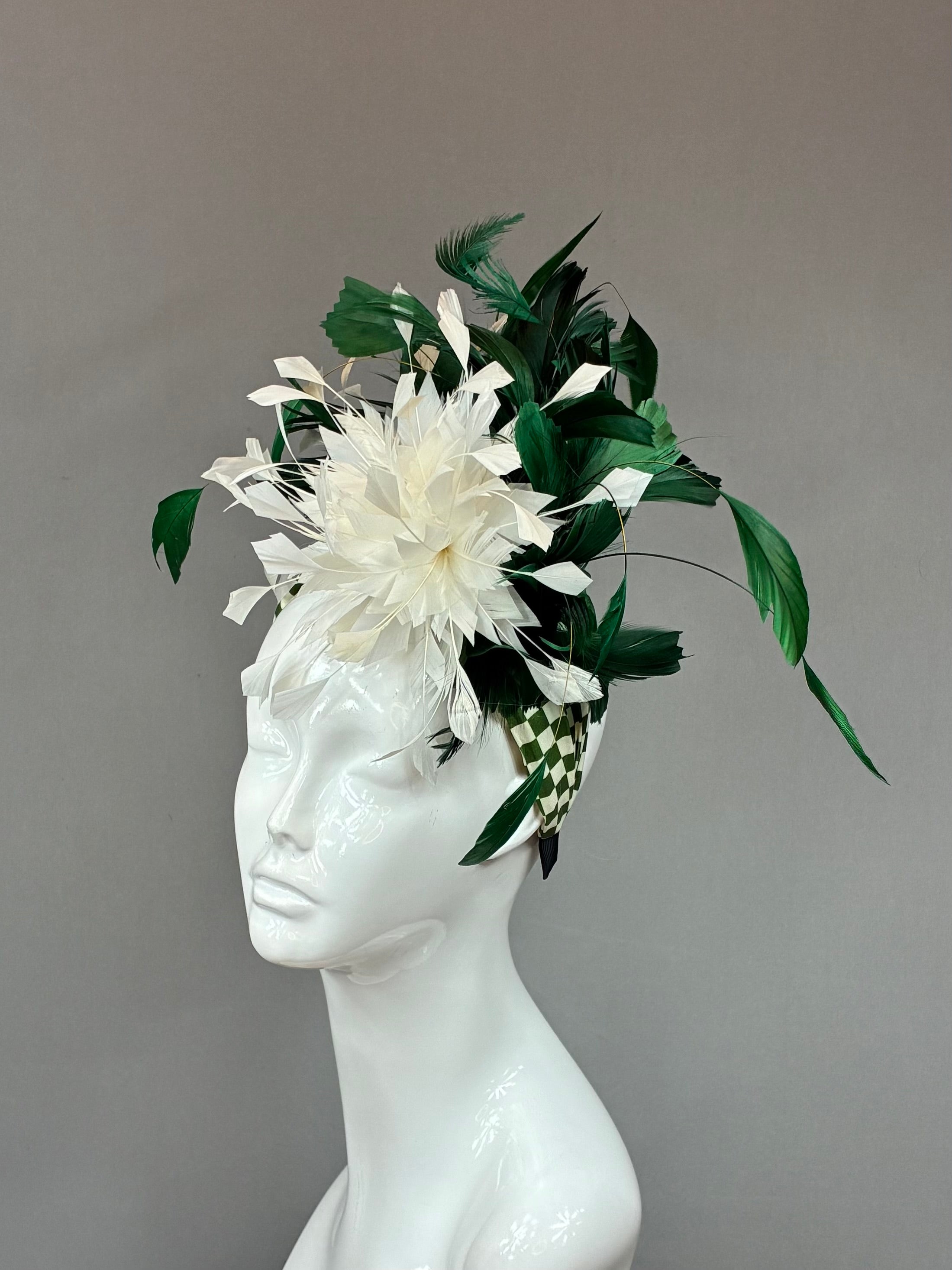 Kentucky Derby Fascinator Hat | Green and white feathered Headband Hat | Derbyologie