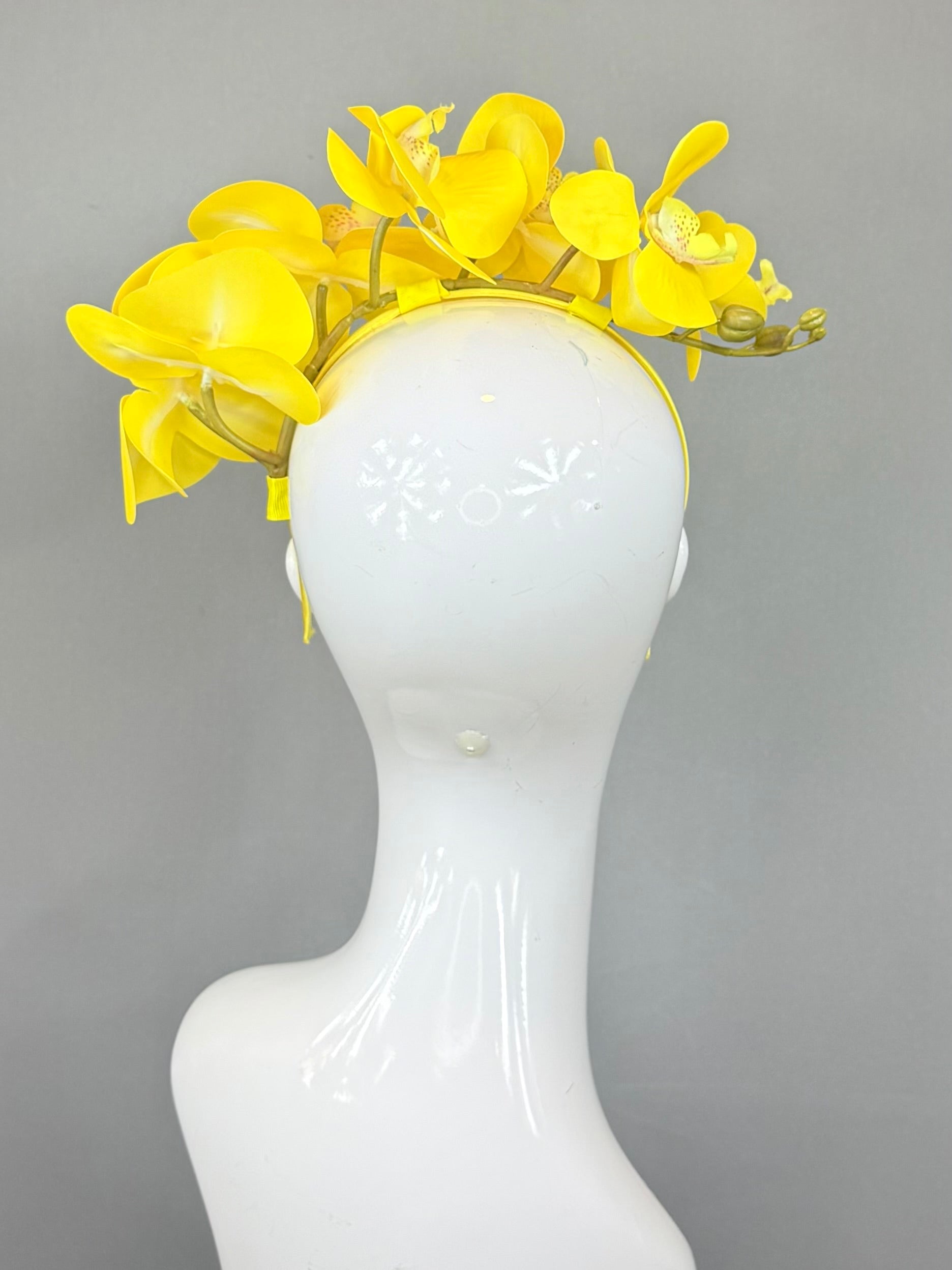 Kentucky Derby Fascinator Hat | Yellow Flower Headpiece| Derbyologie