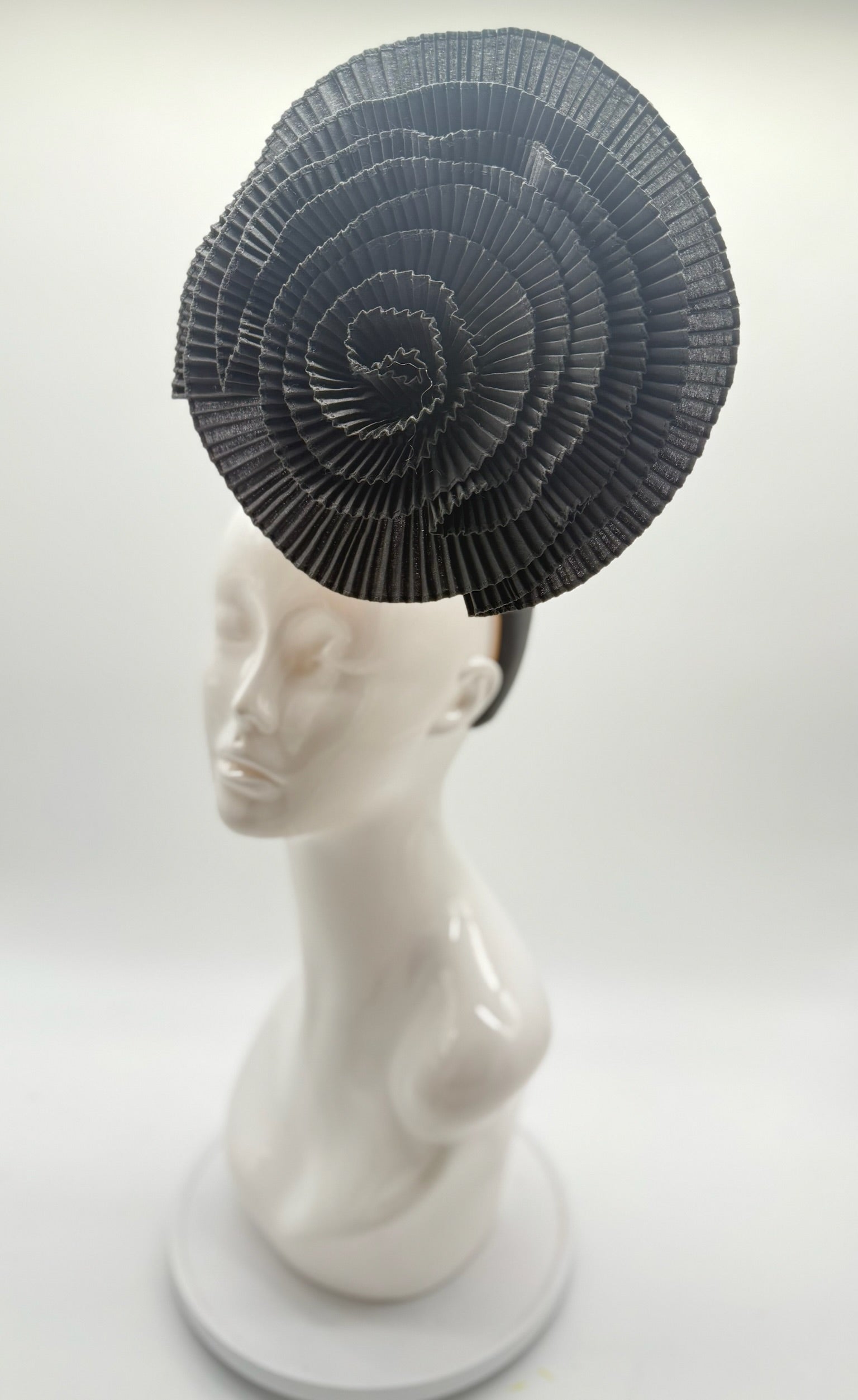 Black Kentucky Derby fascinator, Derby Hat Alternative (GOLD LINE)