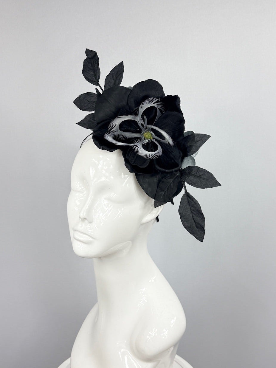 Kentucky Derby Fascinator Hat | Black and Gray Headpiece | Derbyologie