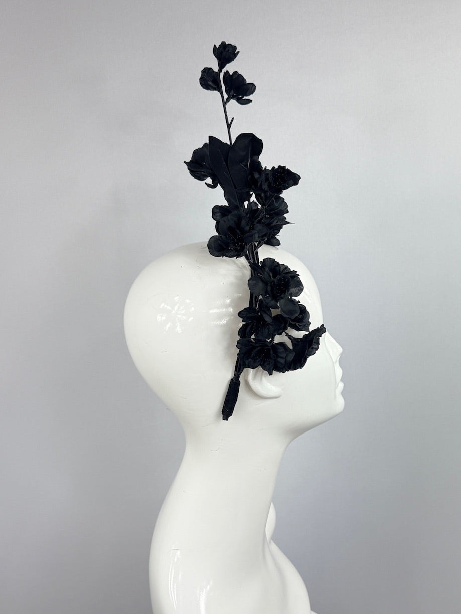 Kentucky Derby Fascinator Hat | Black Flower Headpiece | Derbyologie
