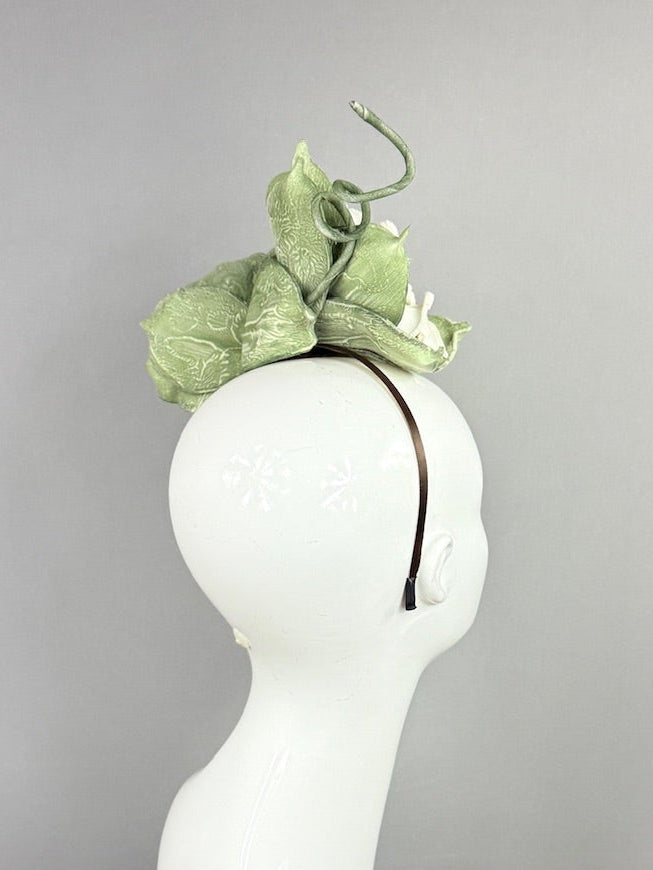 Kentucky Derby Fascinator Hat | White and Green Headpiece | Derbyologie