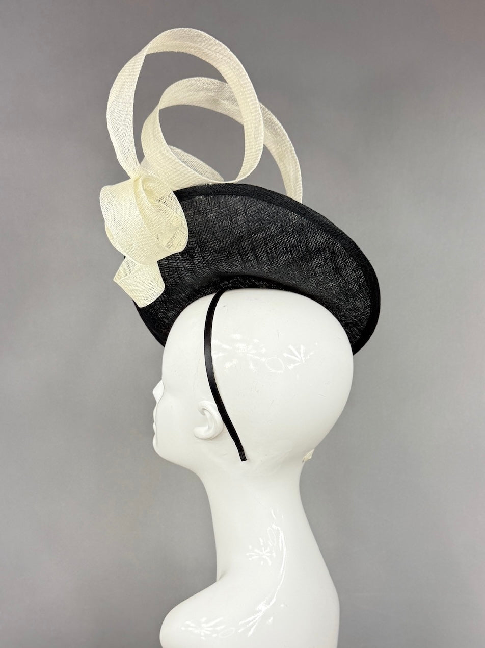 Kentucky Derby Fascinator Hat | Loops of sculpted ivory sinamay ribbon on a black saucer base Headpiece | Derbyologie