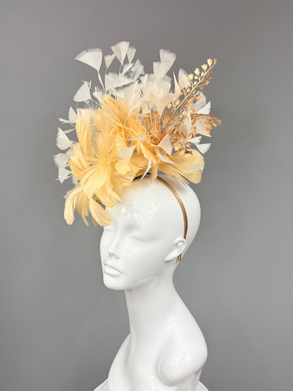 Kentucky Derby Fascinator Hat | Gold beige and White Derby Hat | Derbyologie
