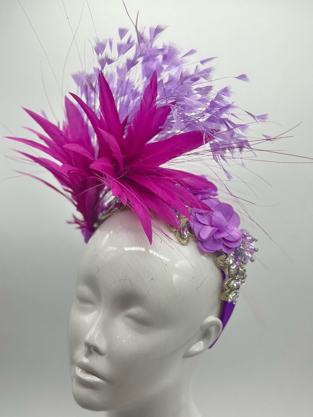 Magenta and Purple Derby Fascinator, Kentucky Derby Hat Alternative, Kentucky derby hat (GOLD LINE)
