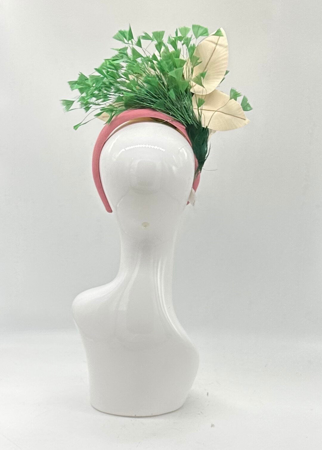 Kentucky derby hat alternative, fascinator (GOLD LINE)
