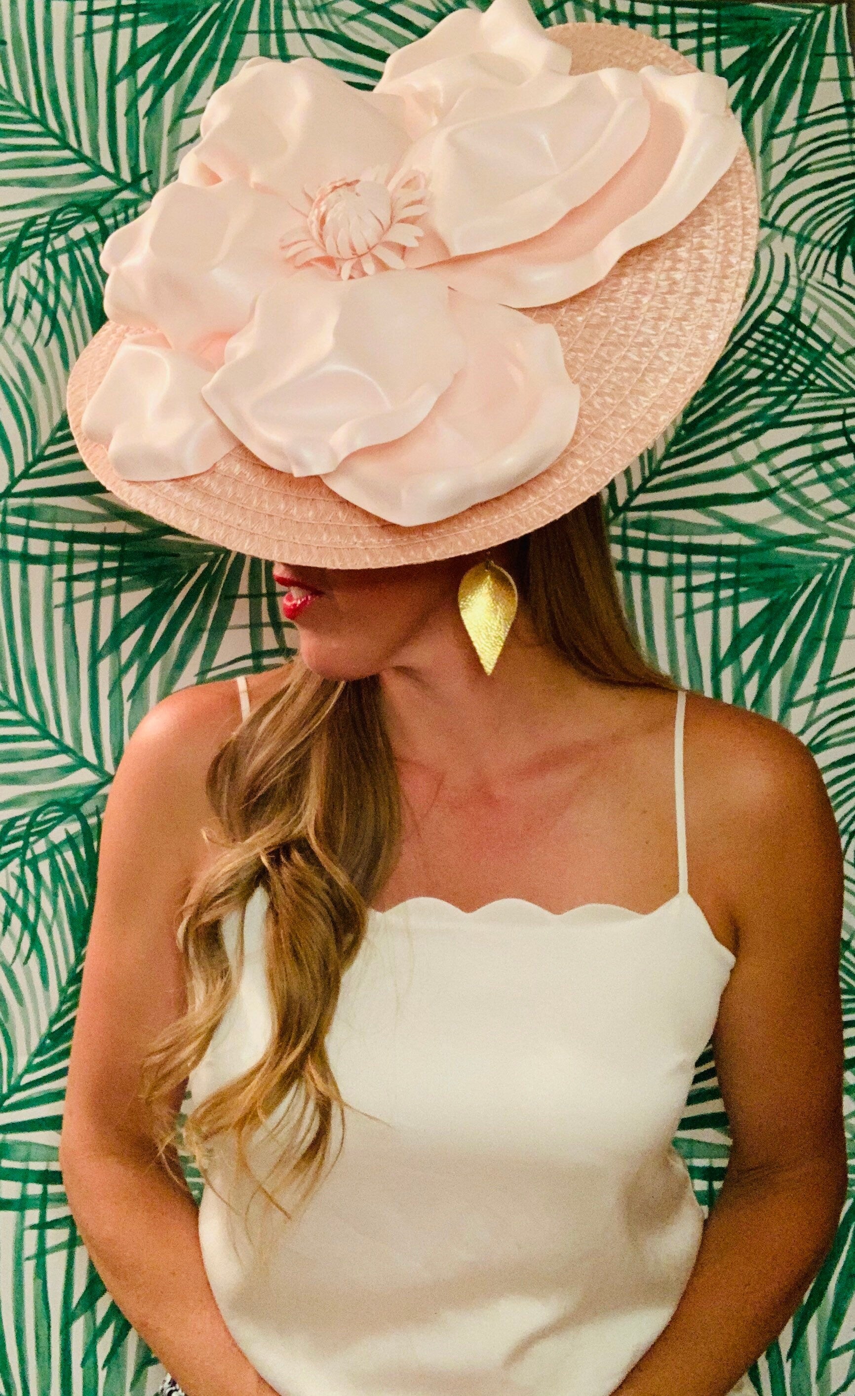 Kentucky derby hat, fascinator, floral headpiece, derby hat alternative (GOLD LINE)