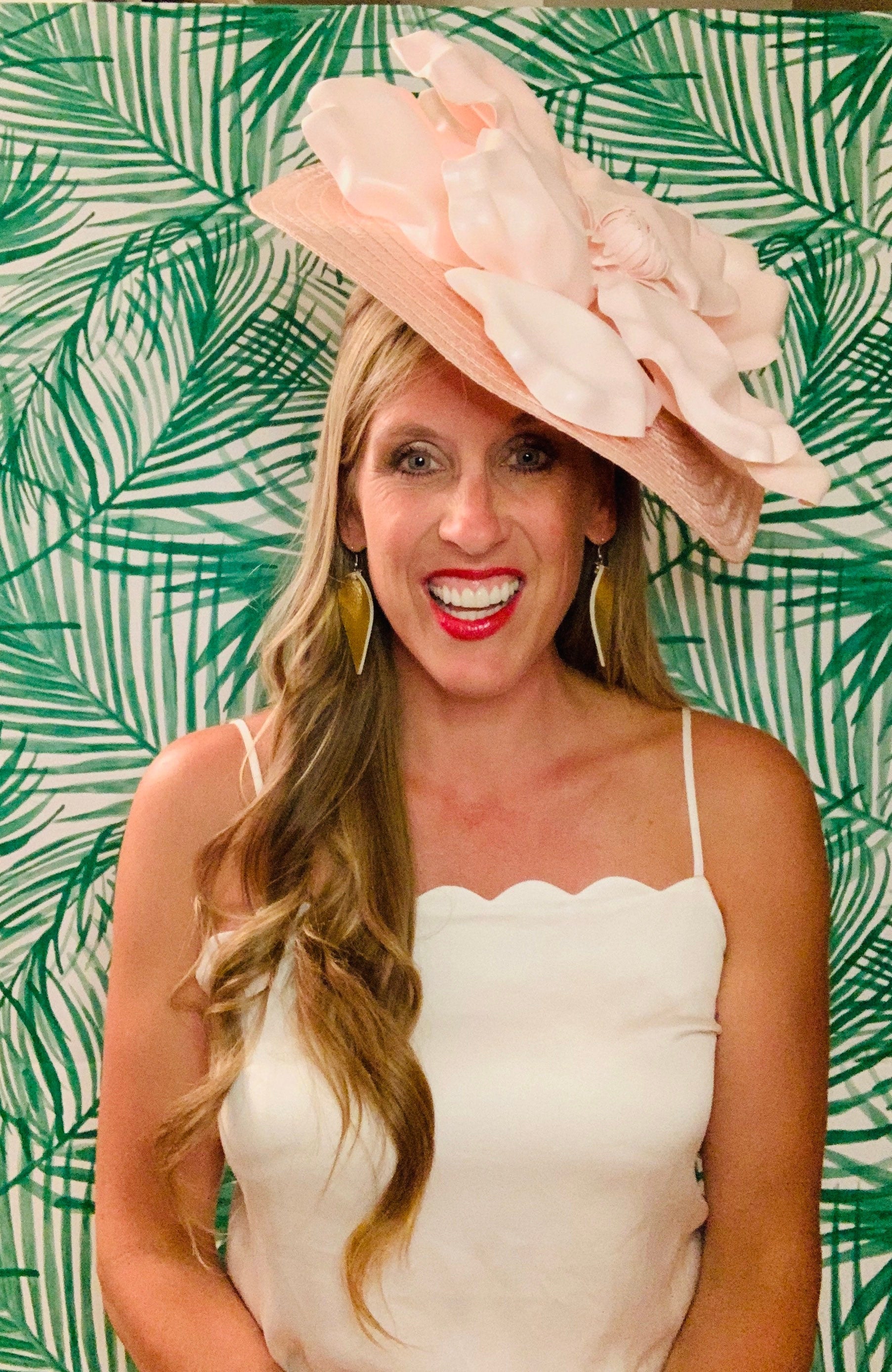 Kentucky derby hat, fascinator, floral headpiece, derby hat alternative (GOLD LINE)