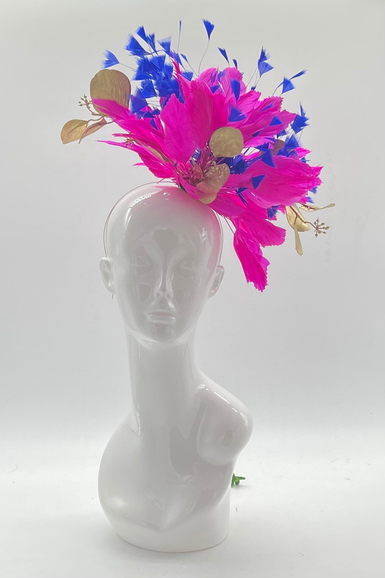 Kentucky derby fascinator, derby hat alternative, flora headpiece, feather fascinator, derby hat, horse racing hat, (GOLD LINE)