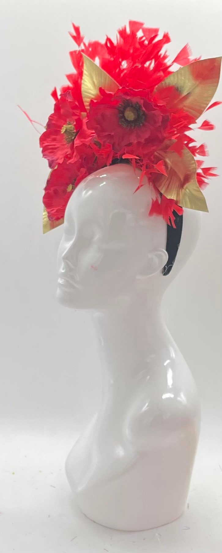 Kentucky Derby Crown Fascinator, Derby Hat, (GOLD LINE)