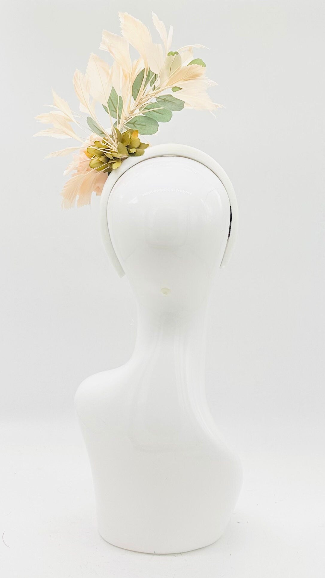 Peach, eucalyptus Kentucky Derby Fascinator, derby hat Kentucky Derby Hat Alternative, Floral Fascinator (SILVER LINE)