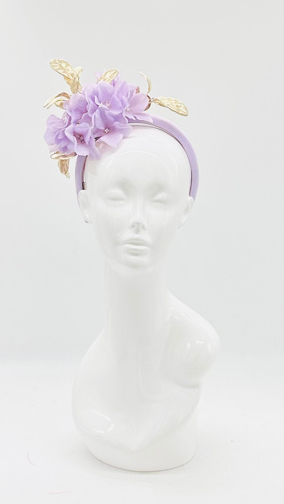 Lavender lilac Kentucky Derby Fascinator, Oaks, Thurby, headpiece, derby hat Kentucky Derby Hat Alternative, Floral Fascinator (SILVER LINE)