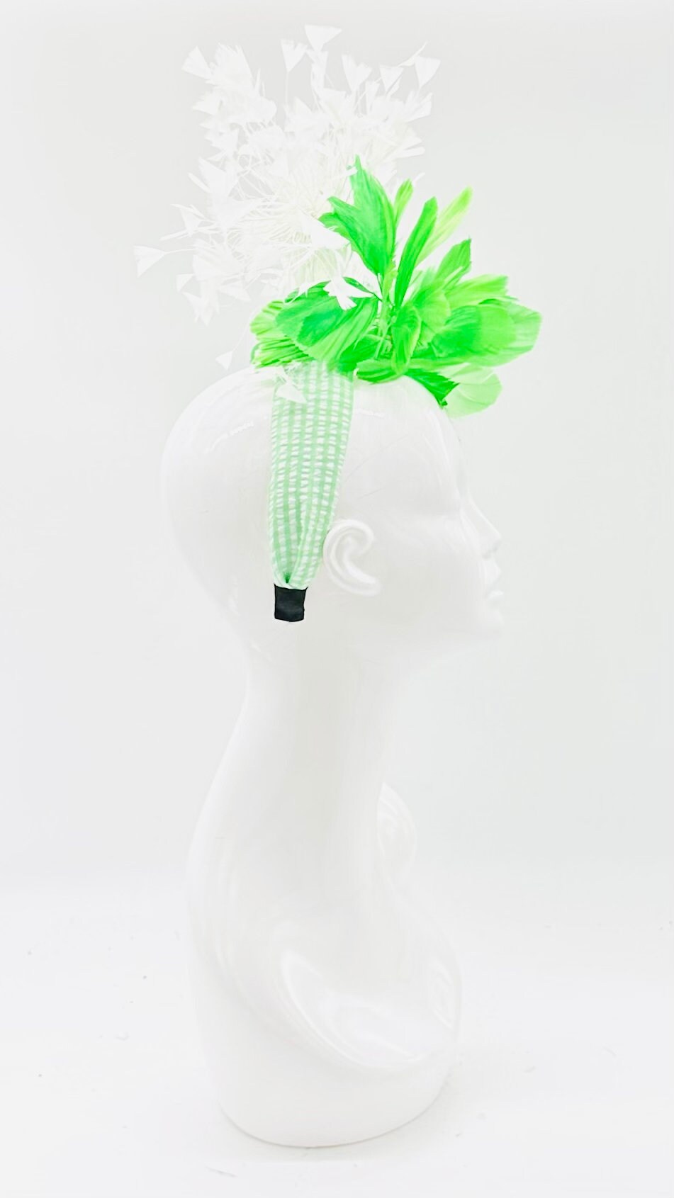 Lime green Derby Fascinator, Kentucky Derby Hat Alternative, Kentucky derby hat (SILVER LINE)