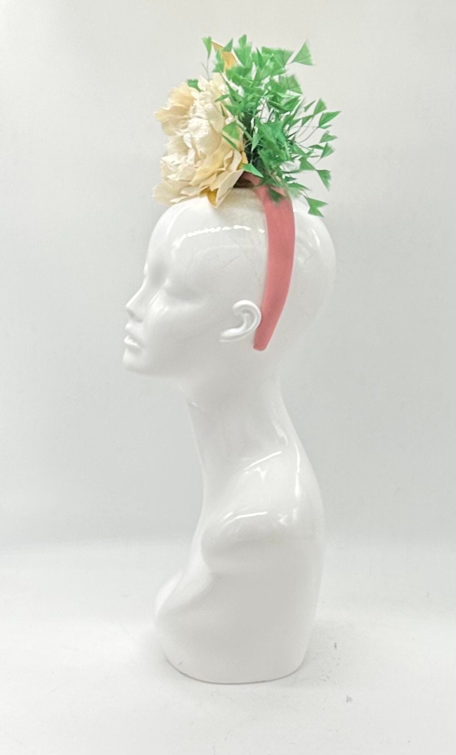 Kentucky derby hat alternative, fascinator (GOLD LINE)