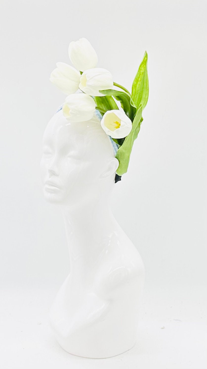 Blue and white Derby Fascinator, Kentucky Derby Hat Alternative, Kentucky derby hat (SILVER LINE)