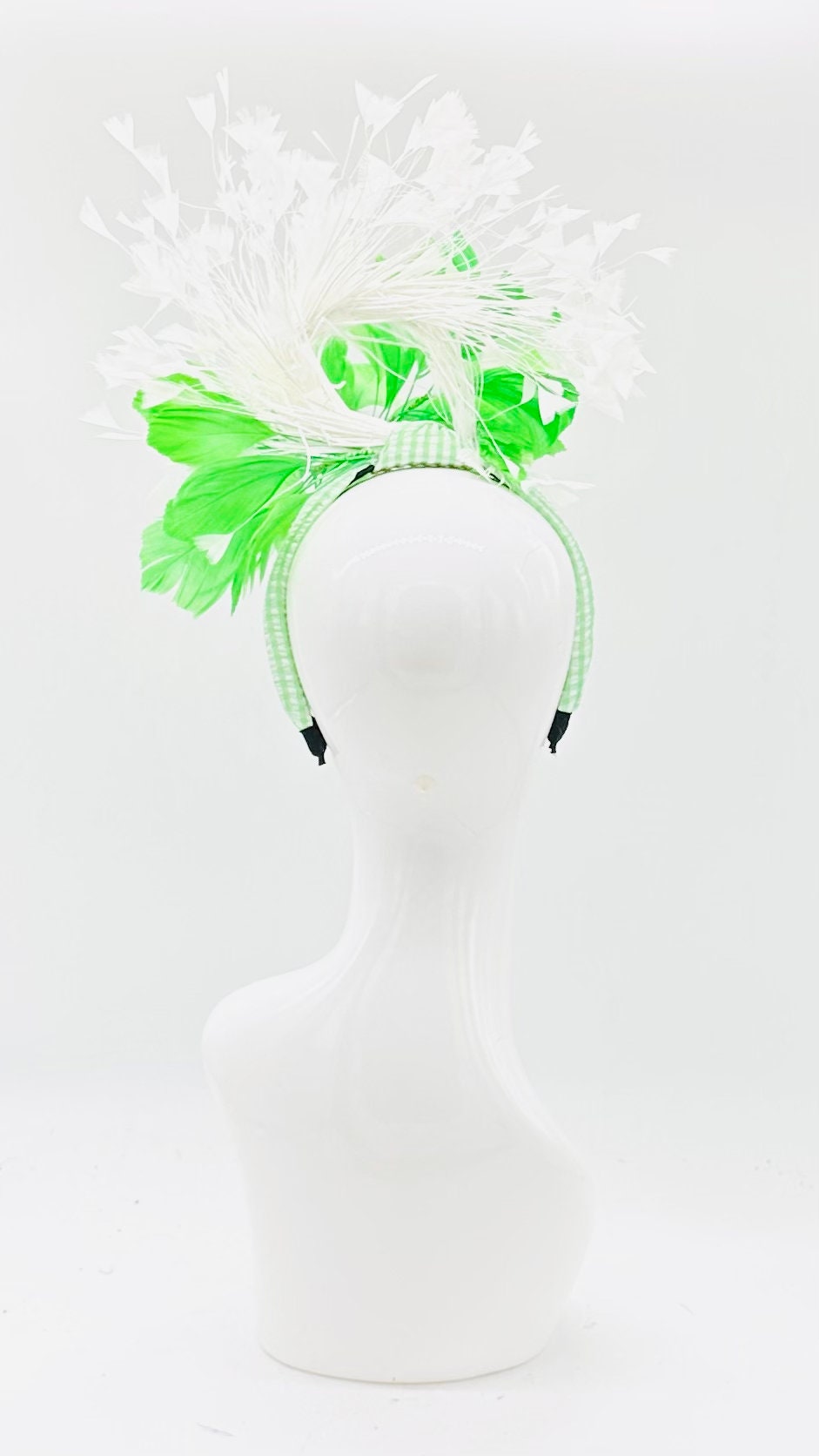 Lime green Derby Fascinator, Kentucky Derby Hat Alternative, Kentucky derby hat (SILVER LINE)