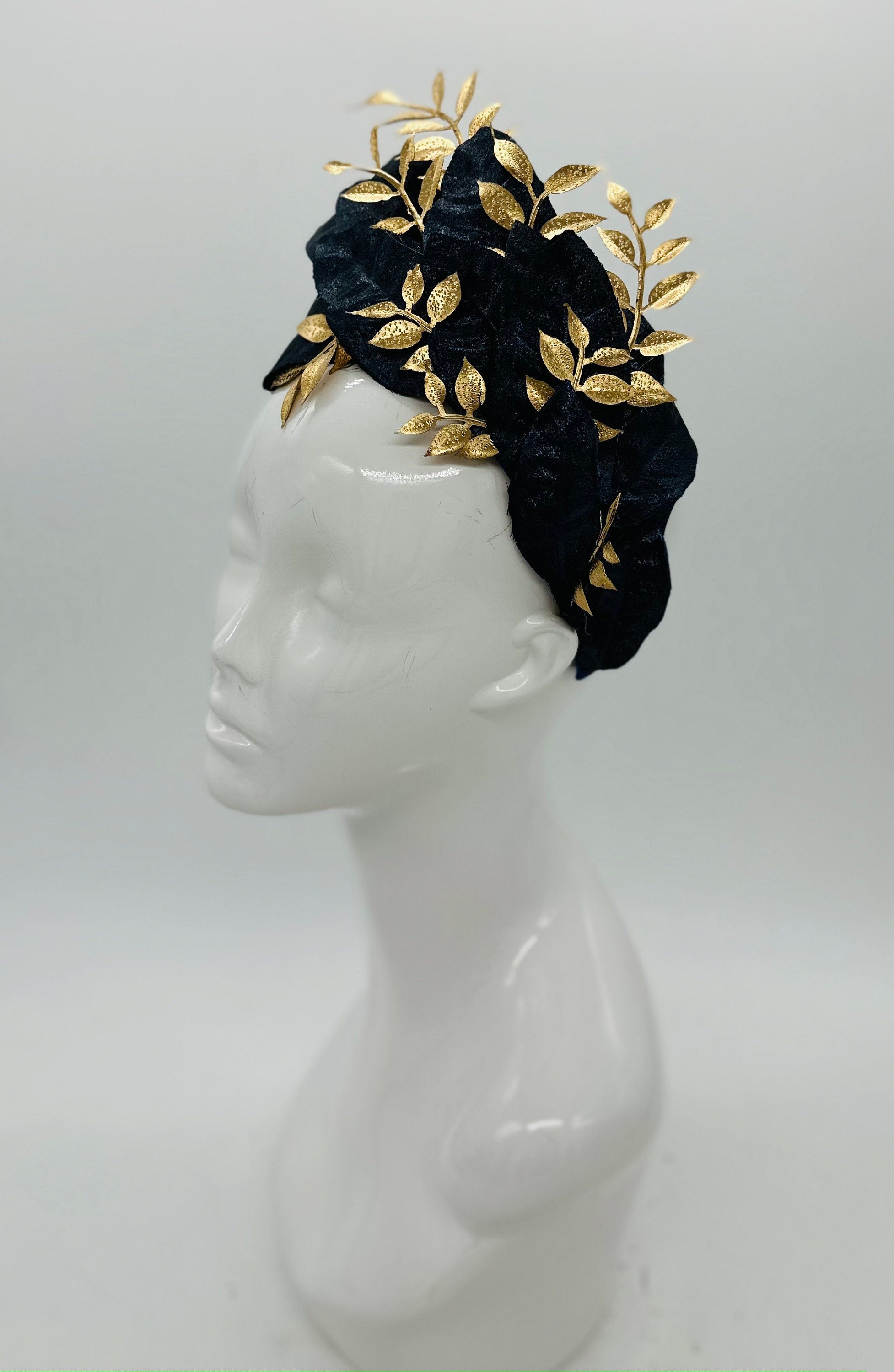 Navy blue and gold Kentucky Derby Fascinator (SILVER LINE)