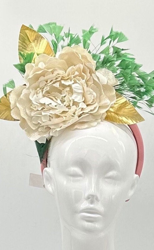 Kentucky derby hat alternative, fascinator (GOLD LINE)