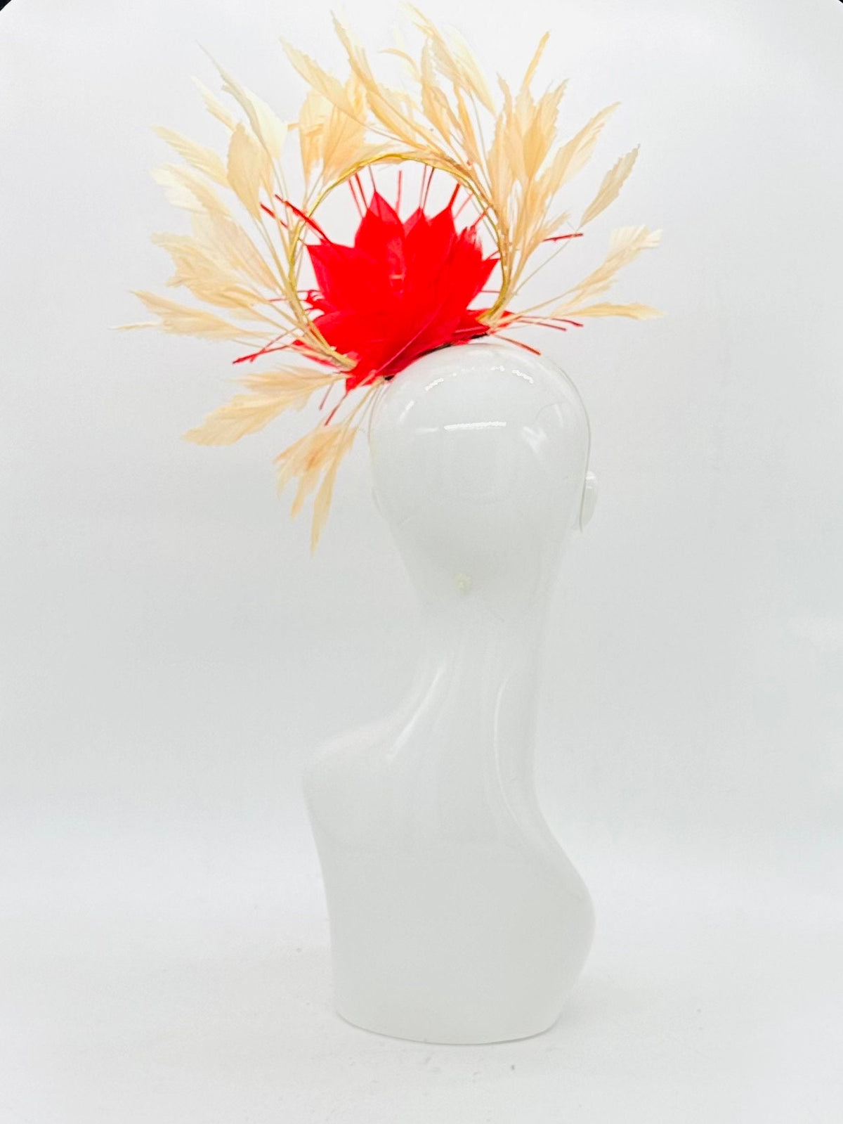 Red and beige spiral colored Kentucky Derby Fascinator, (GOLD LINE)