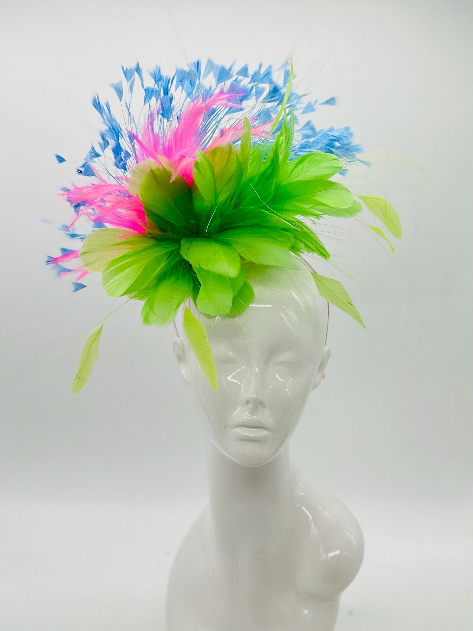 Green, Pink and Blue  Derby Fascinator, Kentucky Derby Hat Alternative, Kentucky derby hat (GOLD LINE)